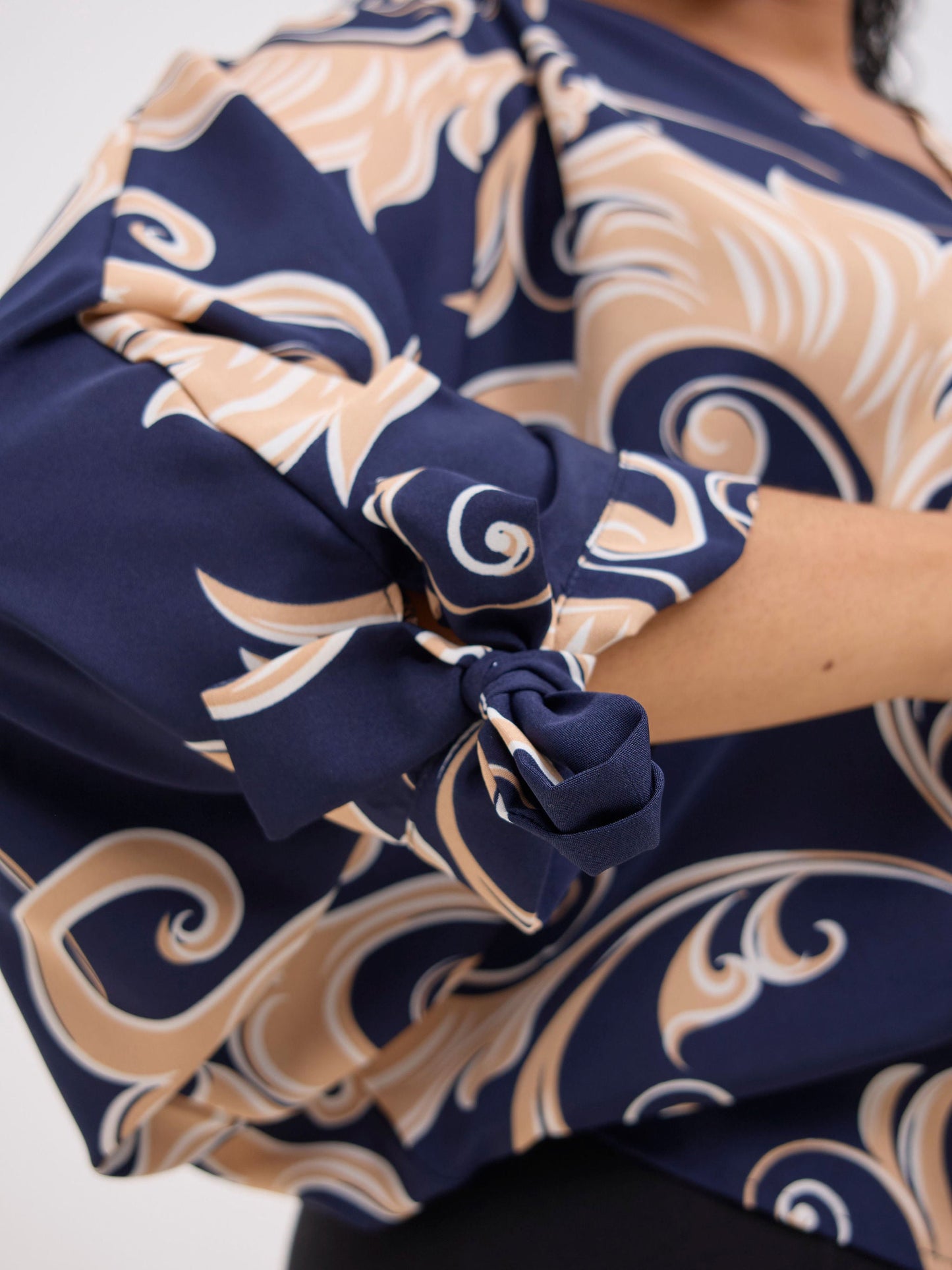 Vivo Sanali Batwing Tie Top - Navy / Peach Print