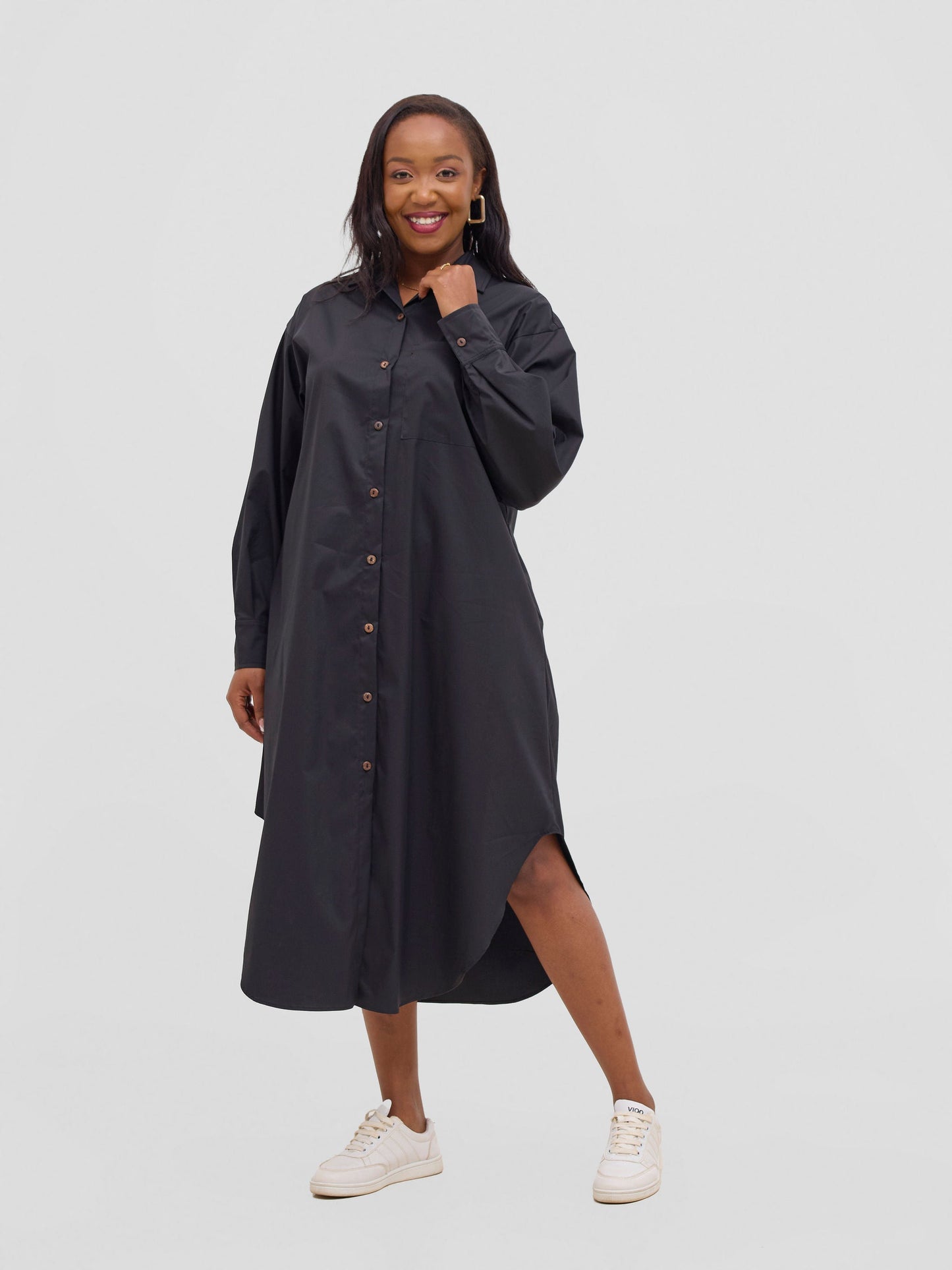 Safari Mansi Bishop Sleeve Shacket - Black