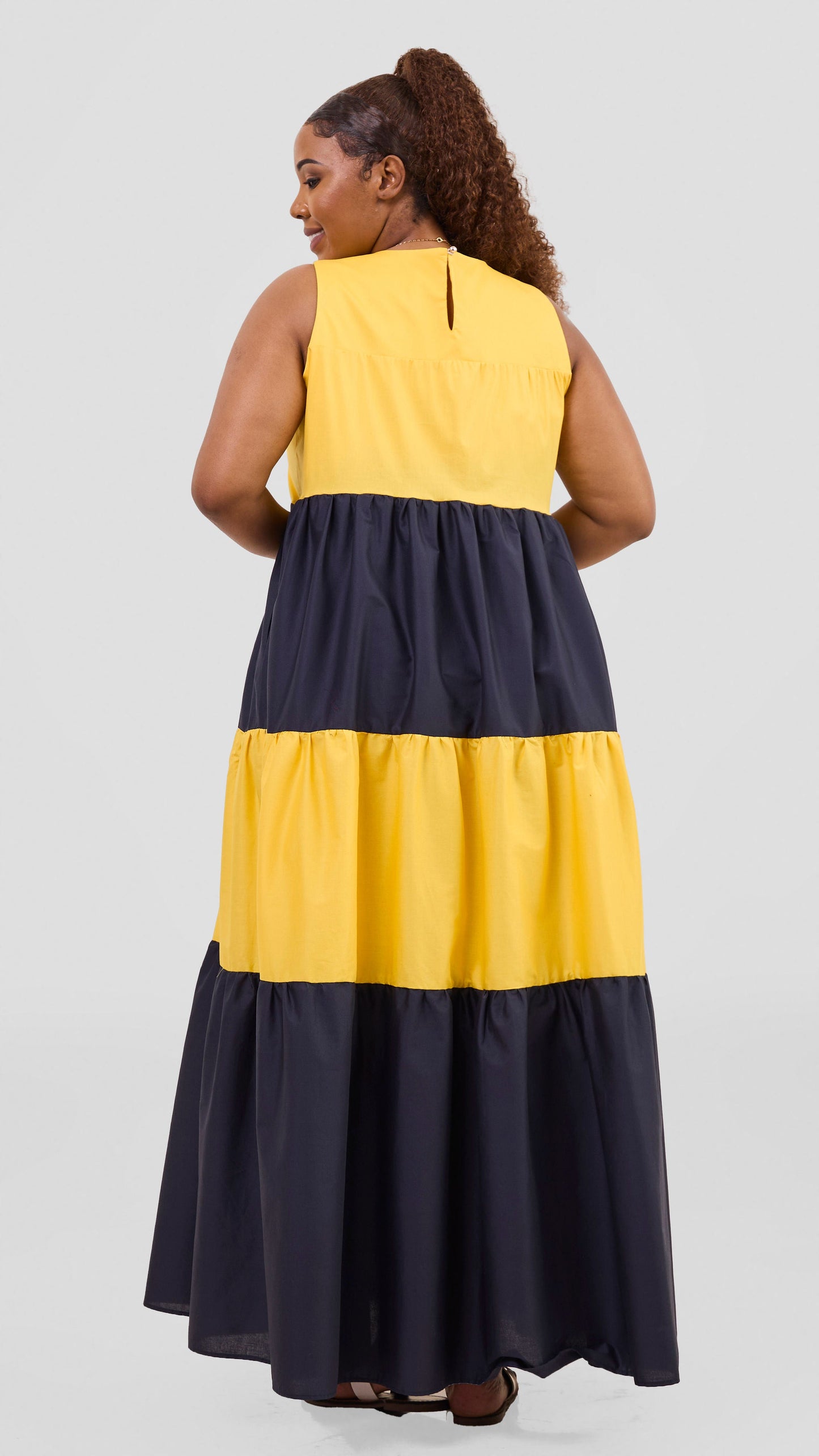 Safari Solana Sleeveless Tiered Maxi Dress - Yellow / Navy