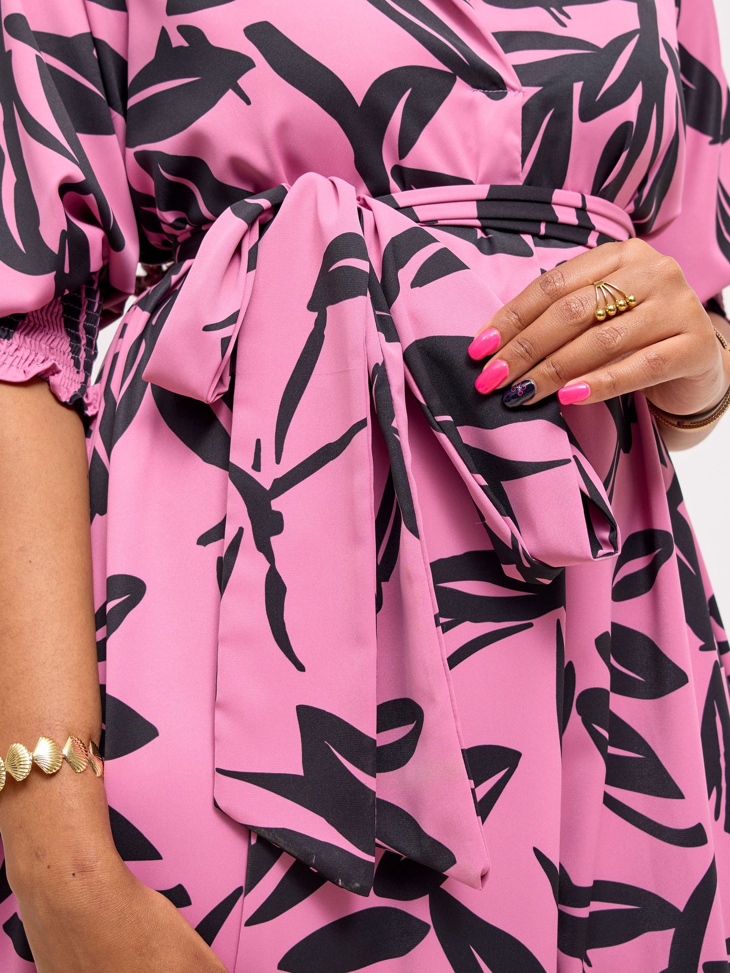 Vivo Serwa Flounce Dress - Pink / Black Kele Print
