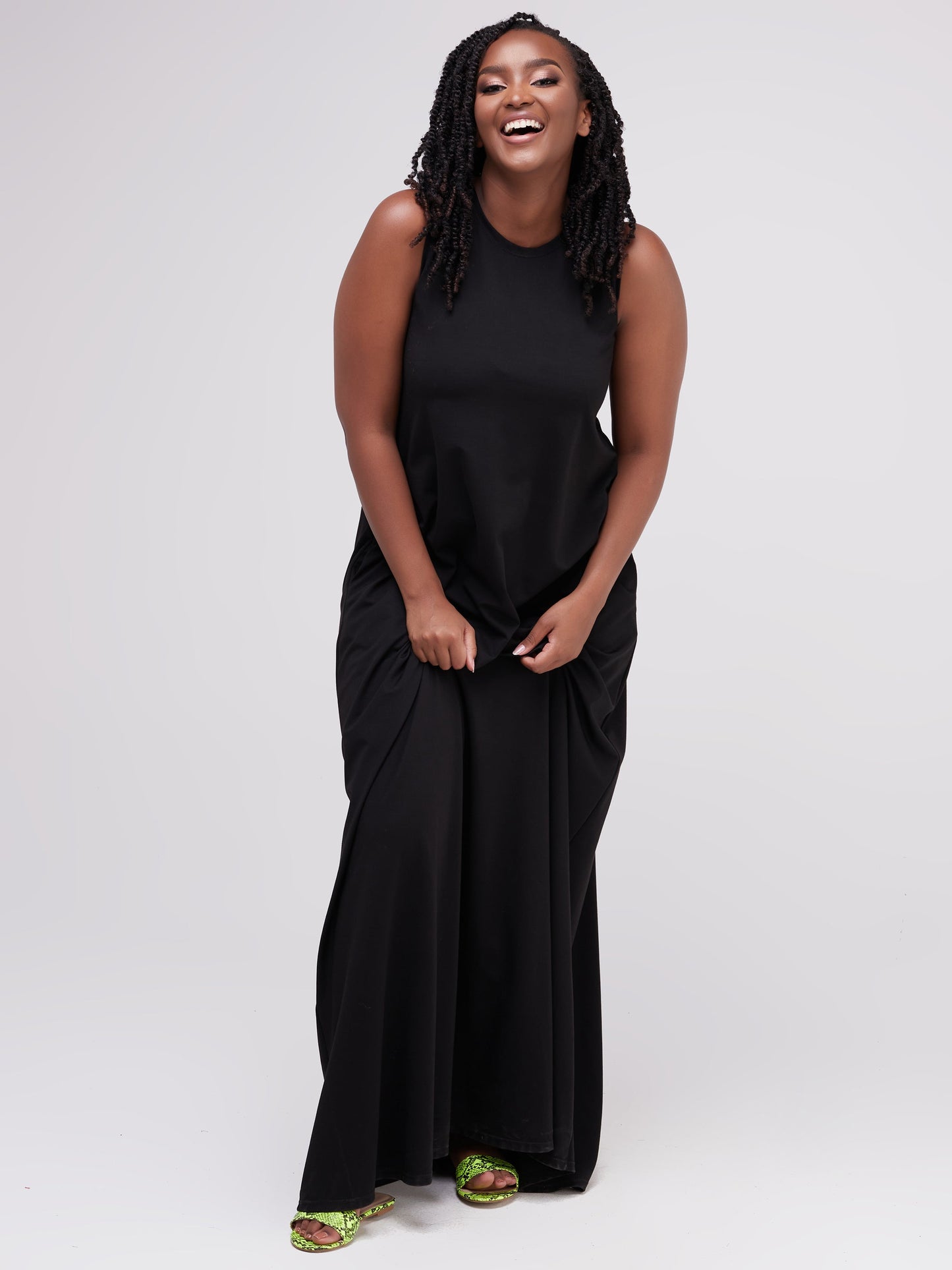 Vivo Ponte Back Pleat Maxi Dress - Black