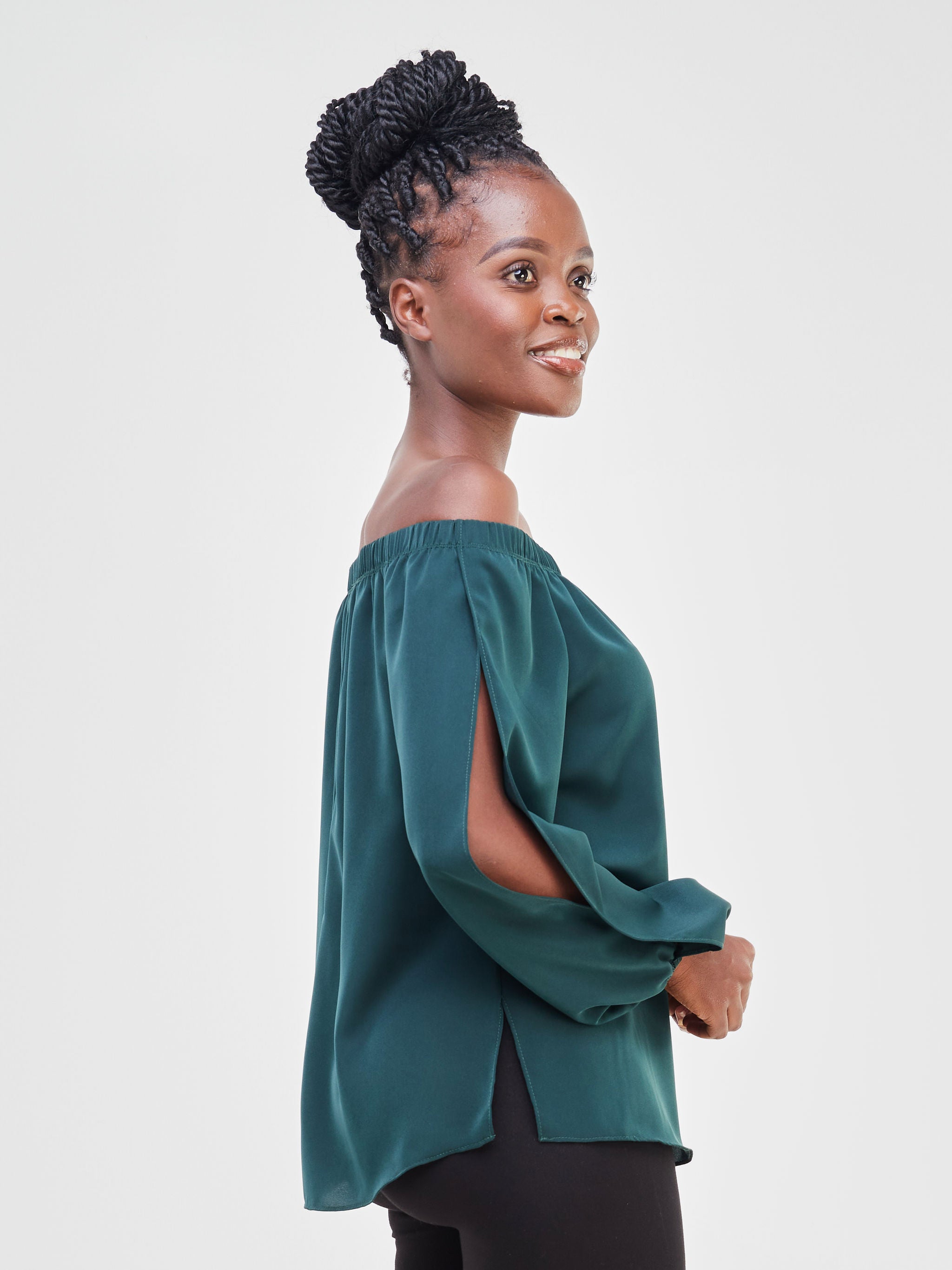 Vivo Yumi Off Shoulder Top - Dark Green