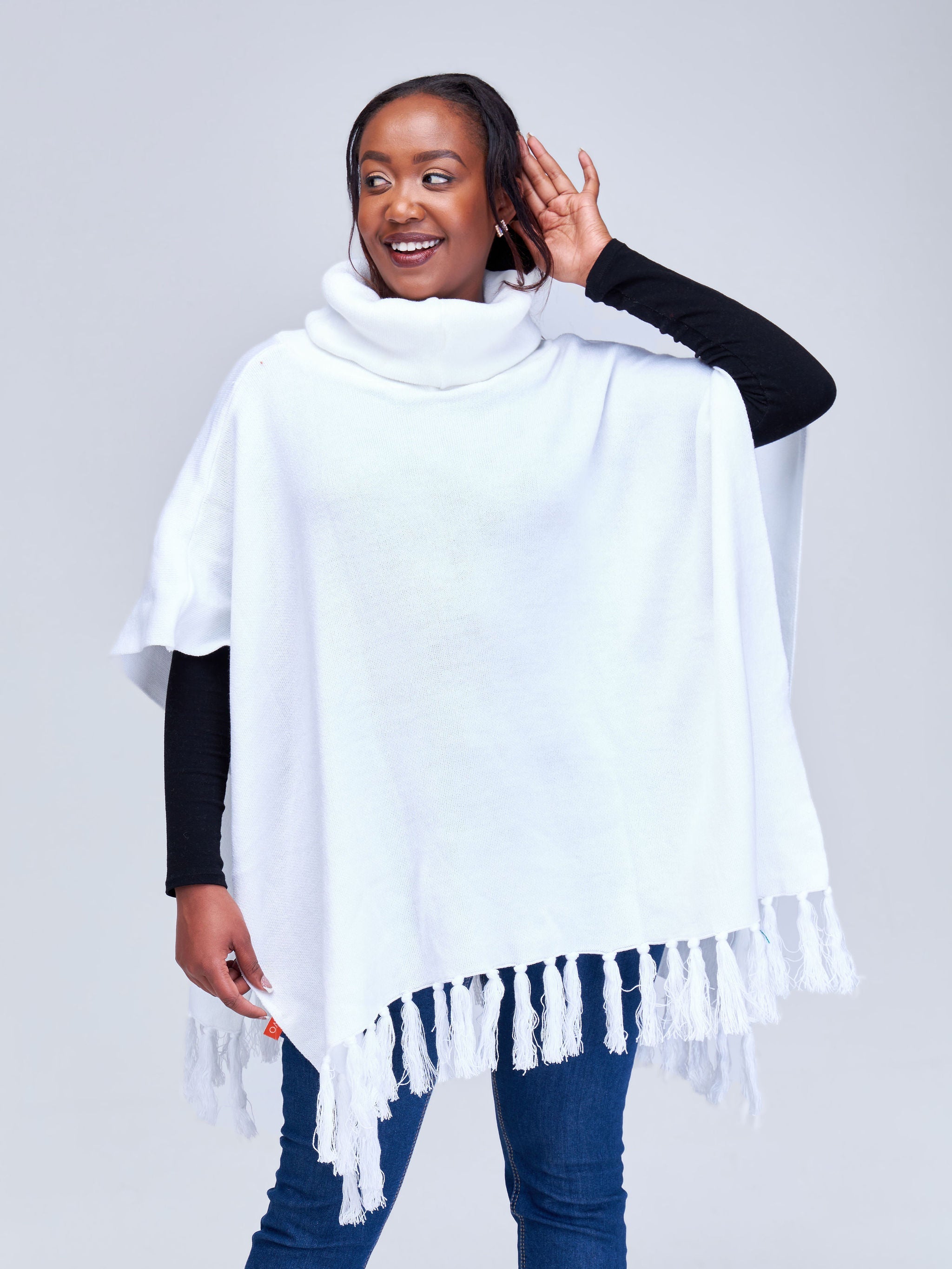 Vivo Turtleneck Knit Fringe Poncho - White
