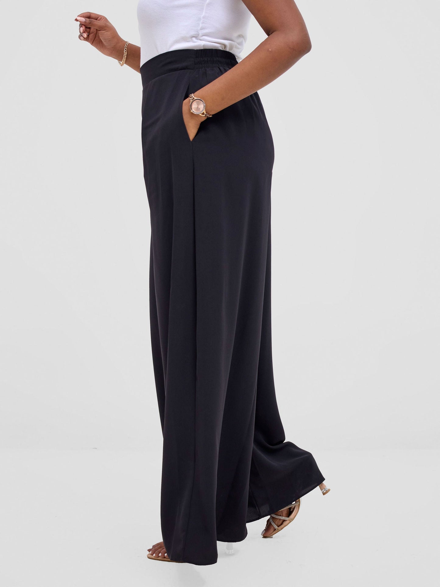 Vivo Basic Crepe Pants - Black