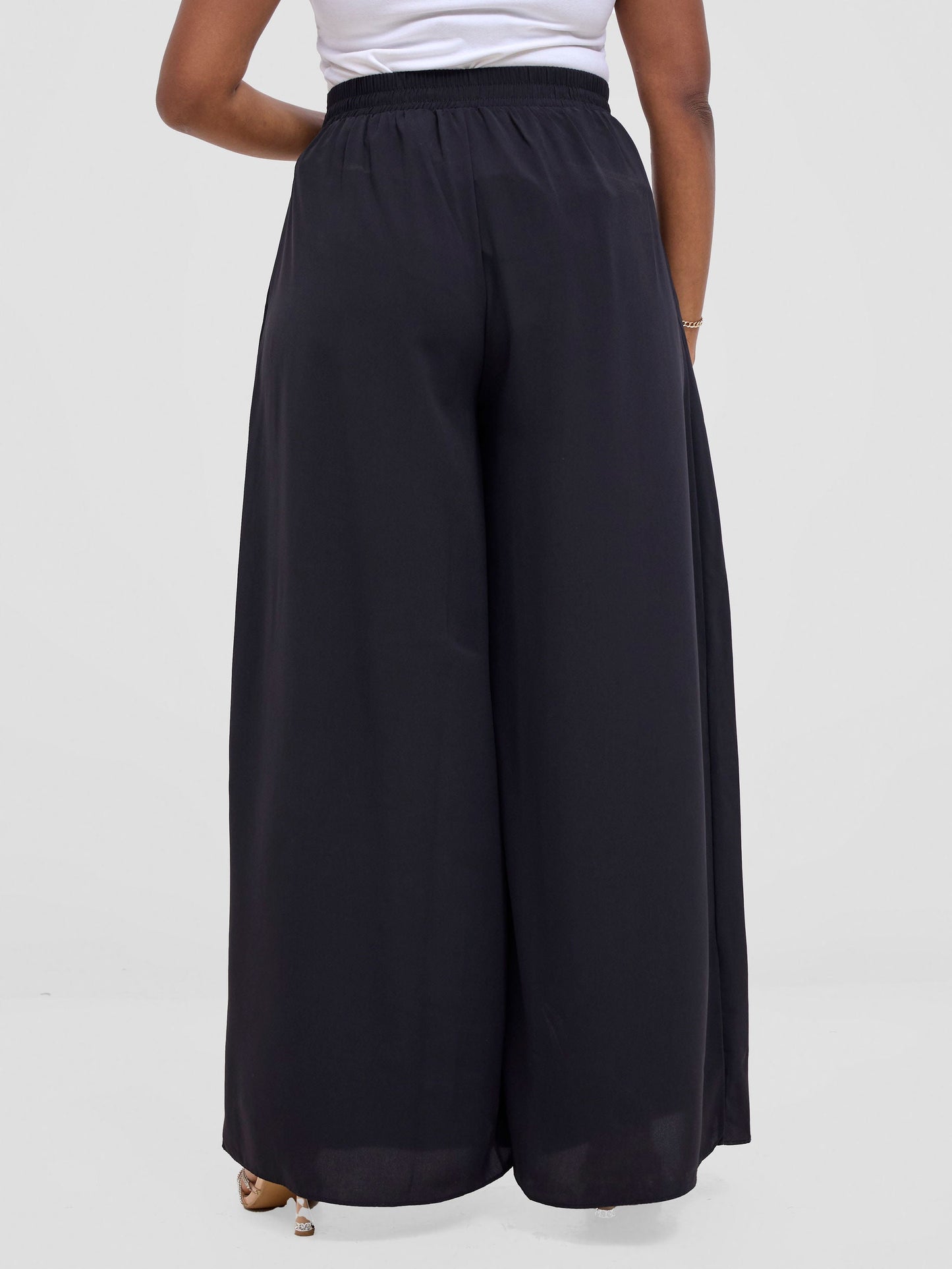 Vivo Basic Crepe Pants - Black