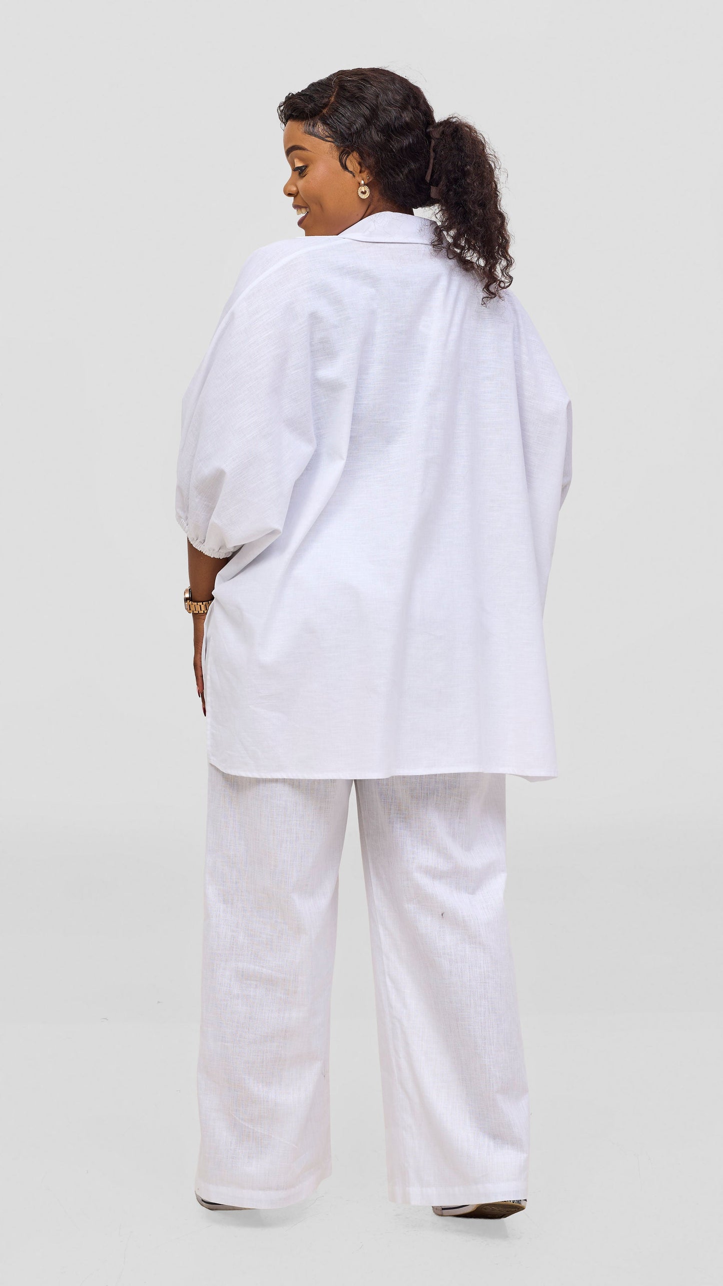 Vivo Liora Drawstring Kimono Sleeve Top - White