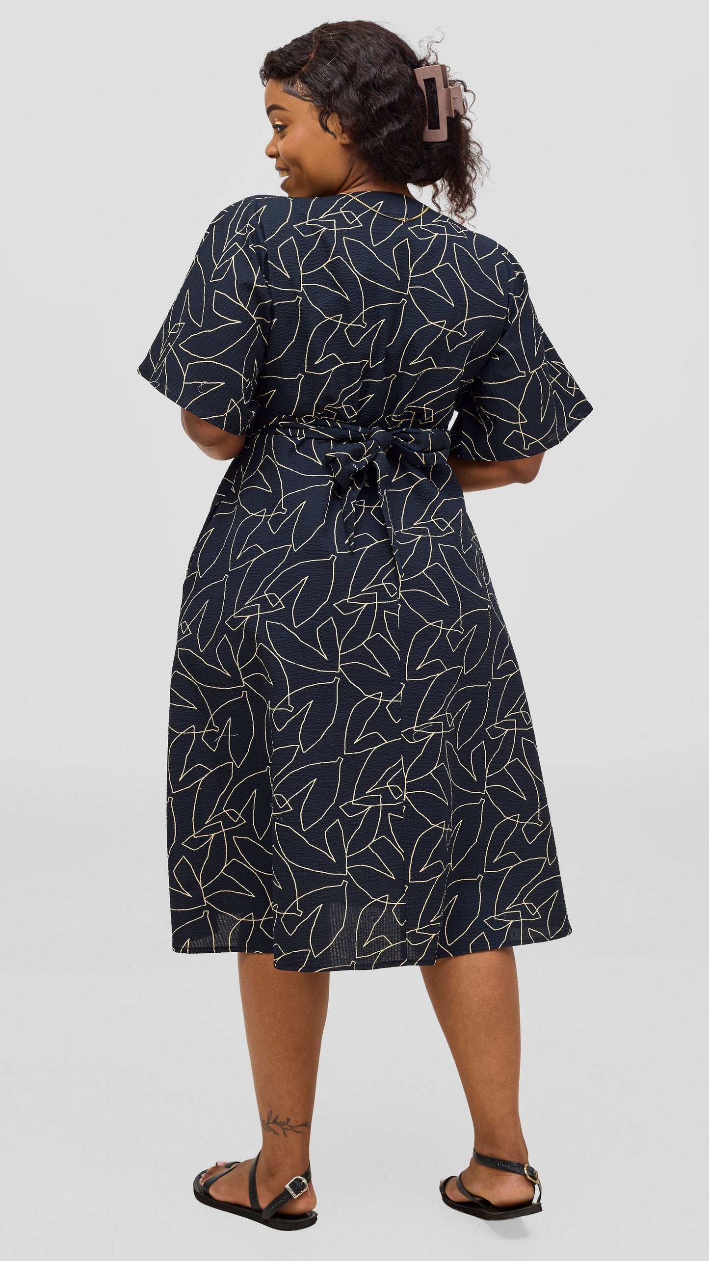 Safari by Vivo Zehra Tie Waist Kimono Dress - Black / Cream Print