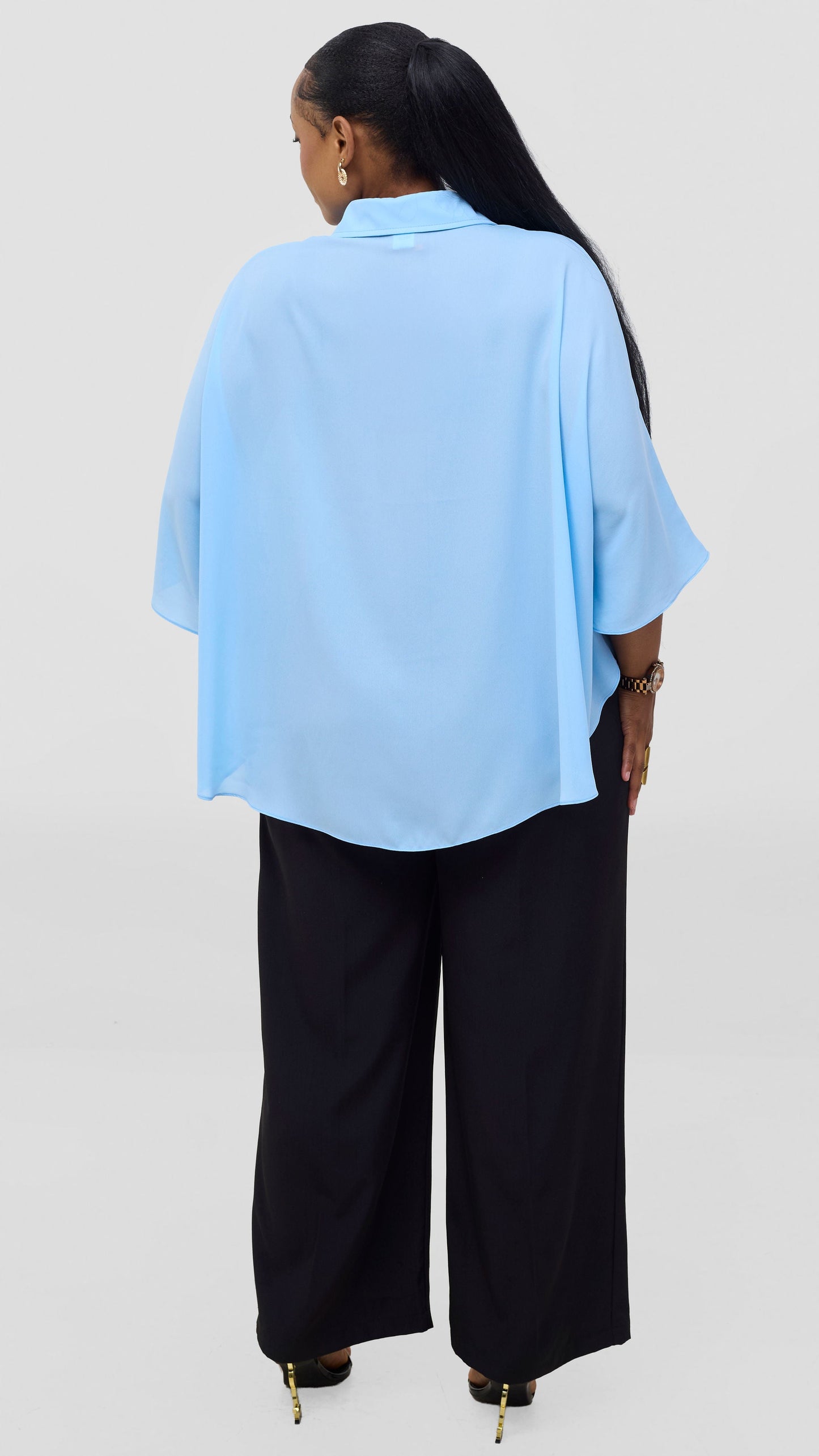 Vivo Iyana Cape Top - Light Blue