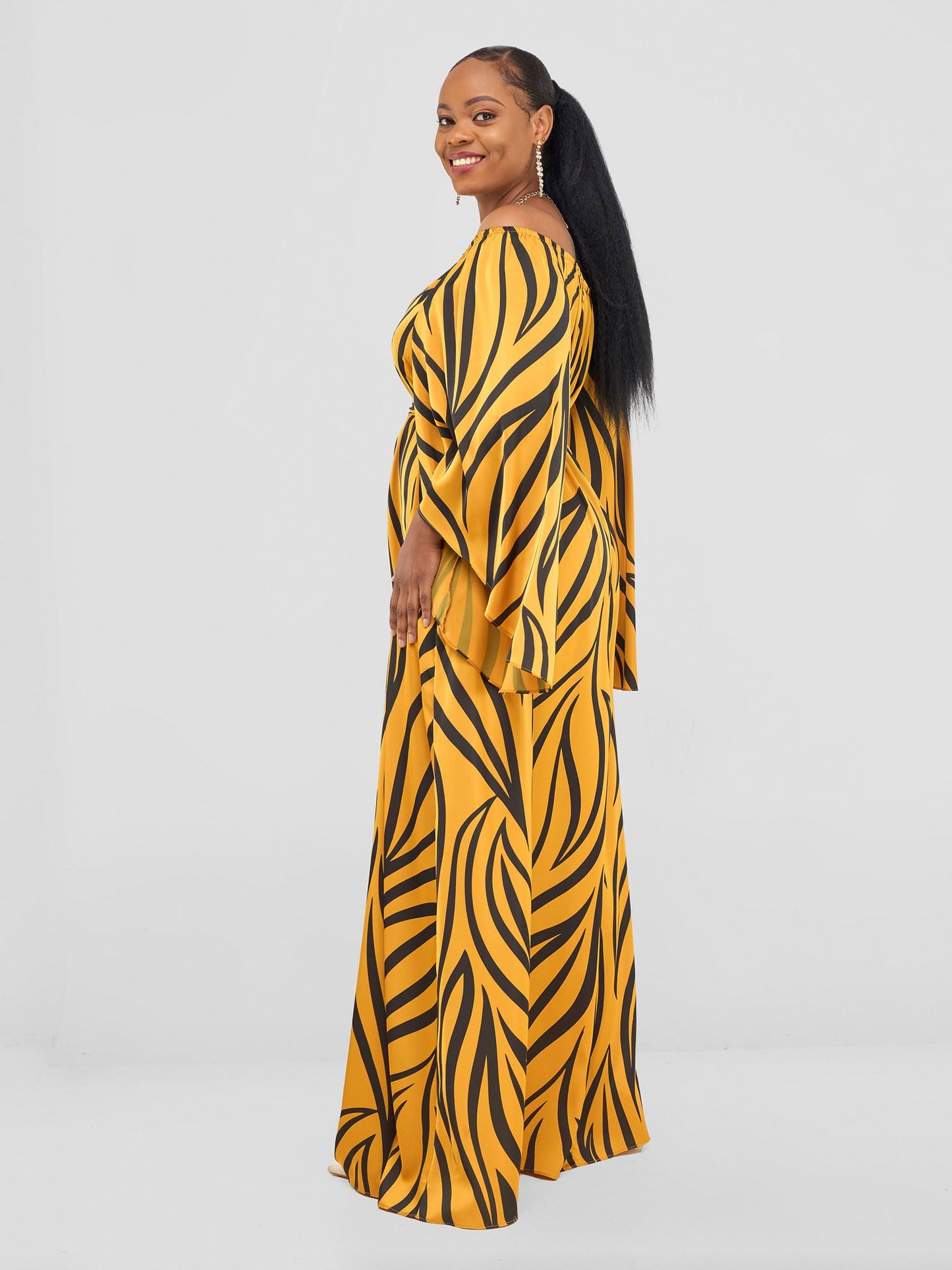 Vivo Chidii Off Shoulder Maxi Dress - Mustard / Black Ameli Print