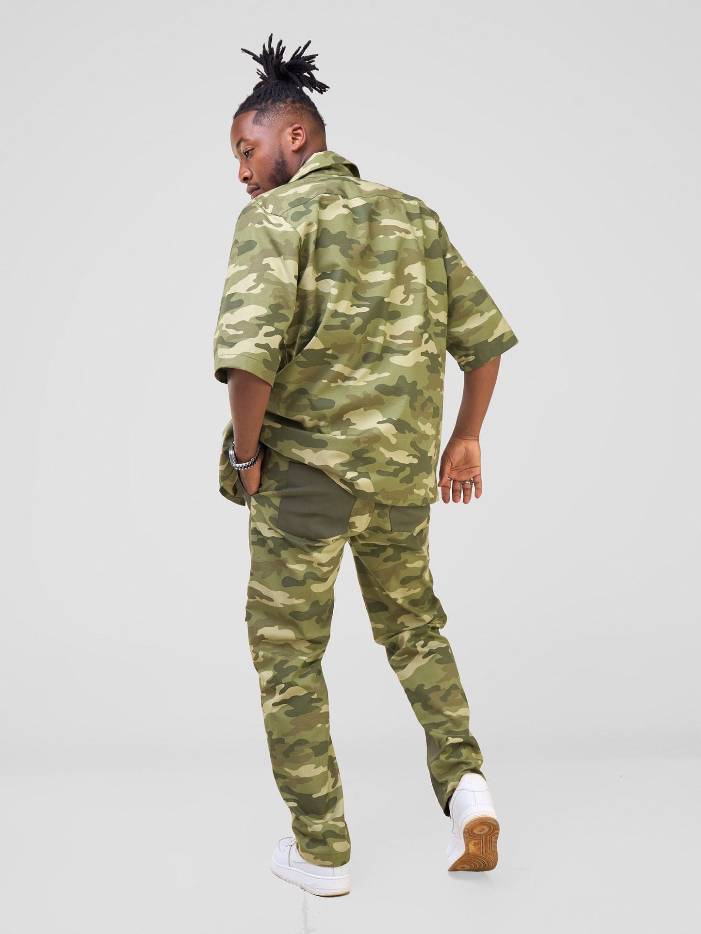 Zoya Temo Mens Zipped Overshirt - Green Camo