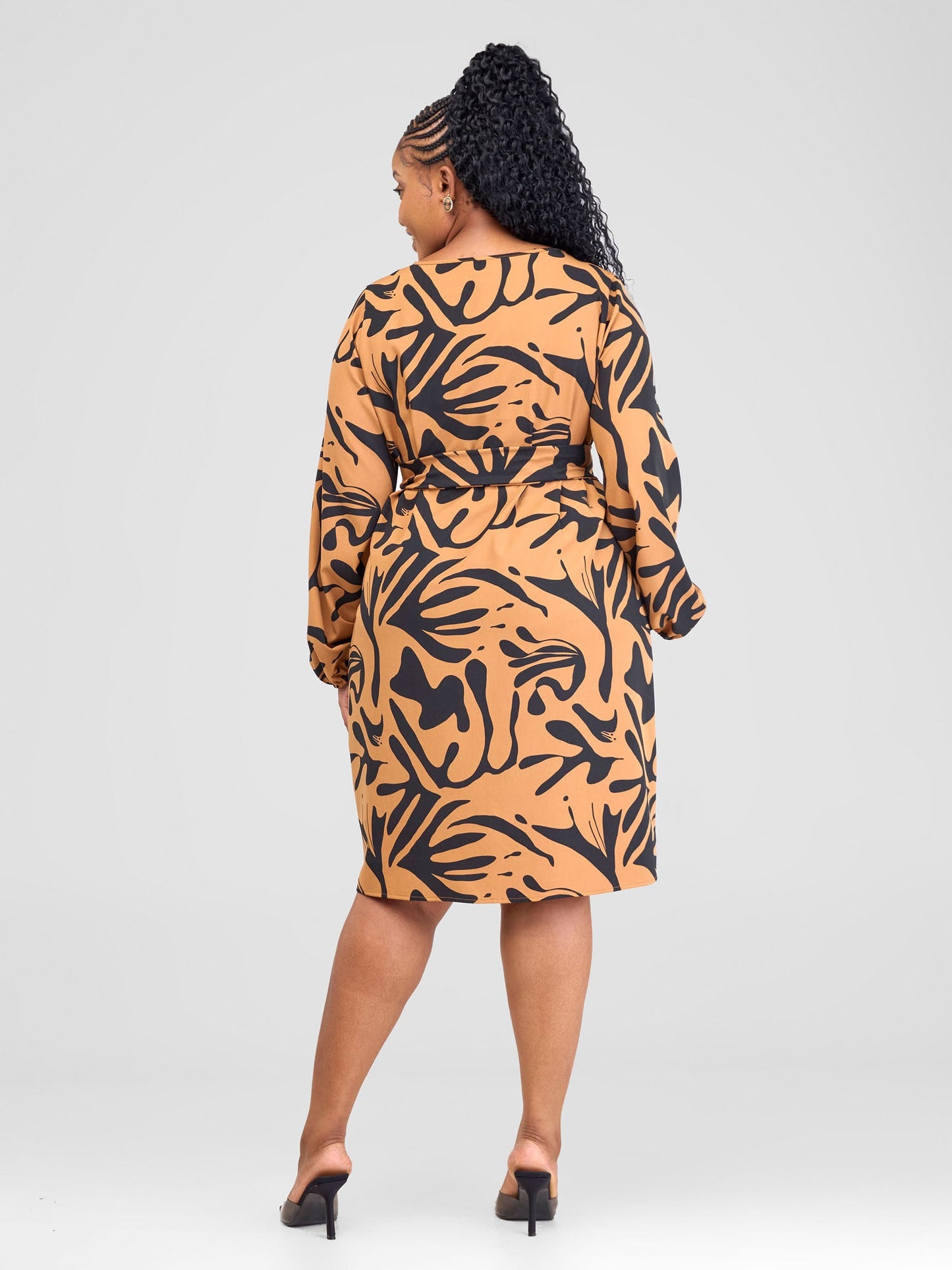 Vivo Zahari Shift Dress - Mustard / Black Zari Print