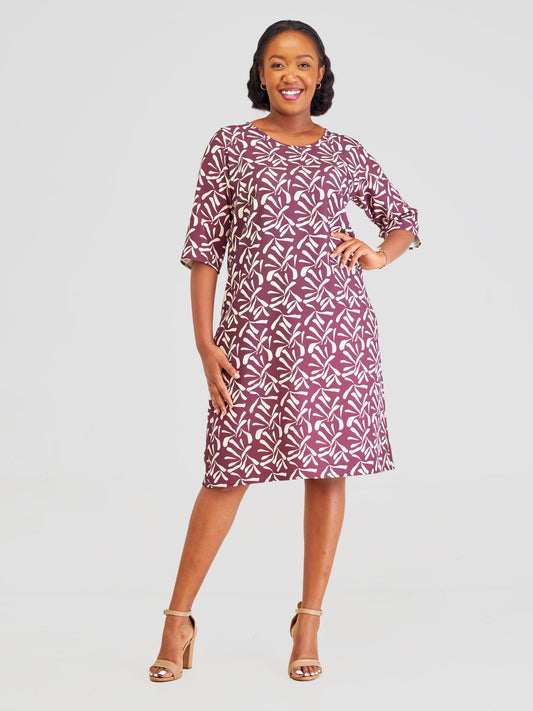 Vivo Pendo 3/4 Sleeve Shift Dress - Burgundy / Taupe Tuli Print