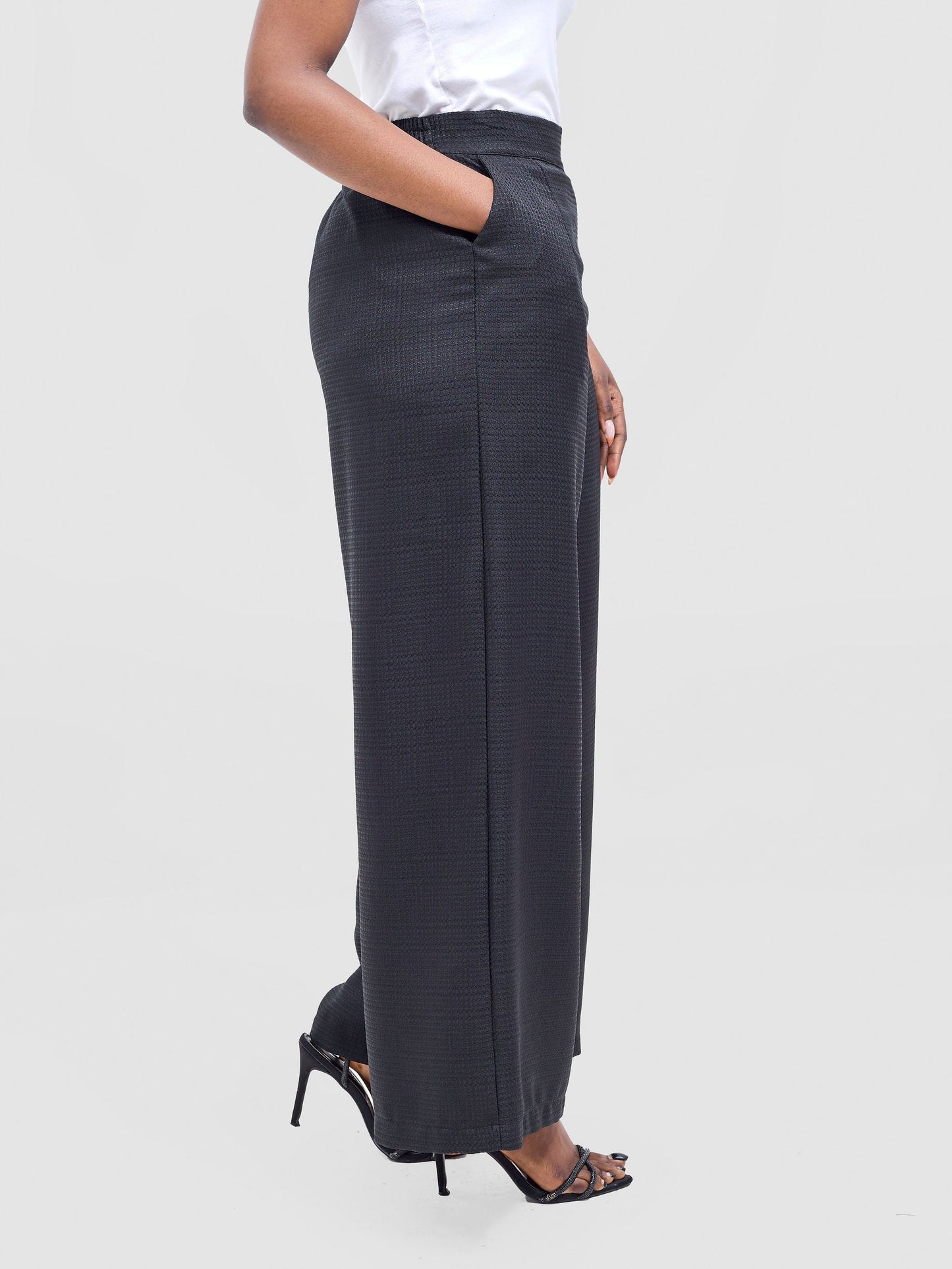 Vivo Analo Wide Leg Pants - Black