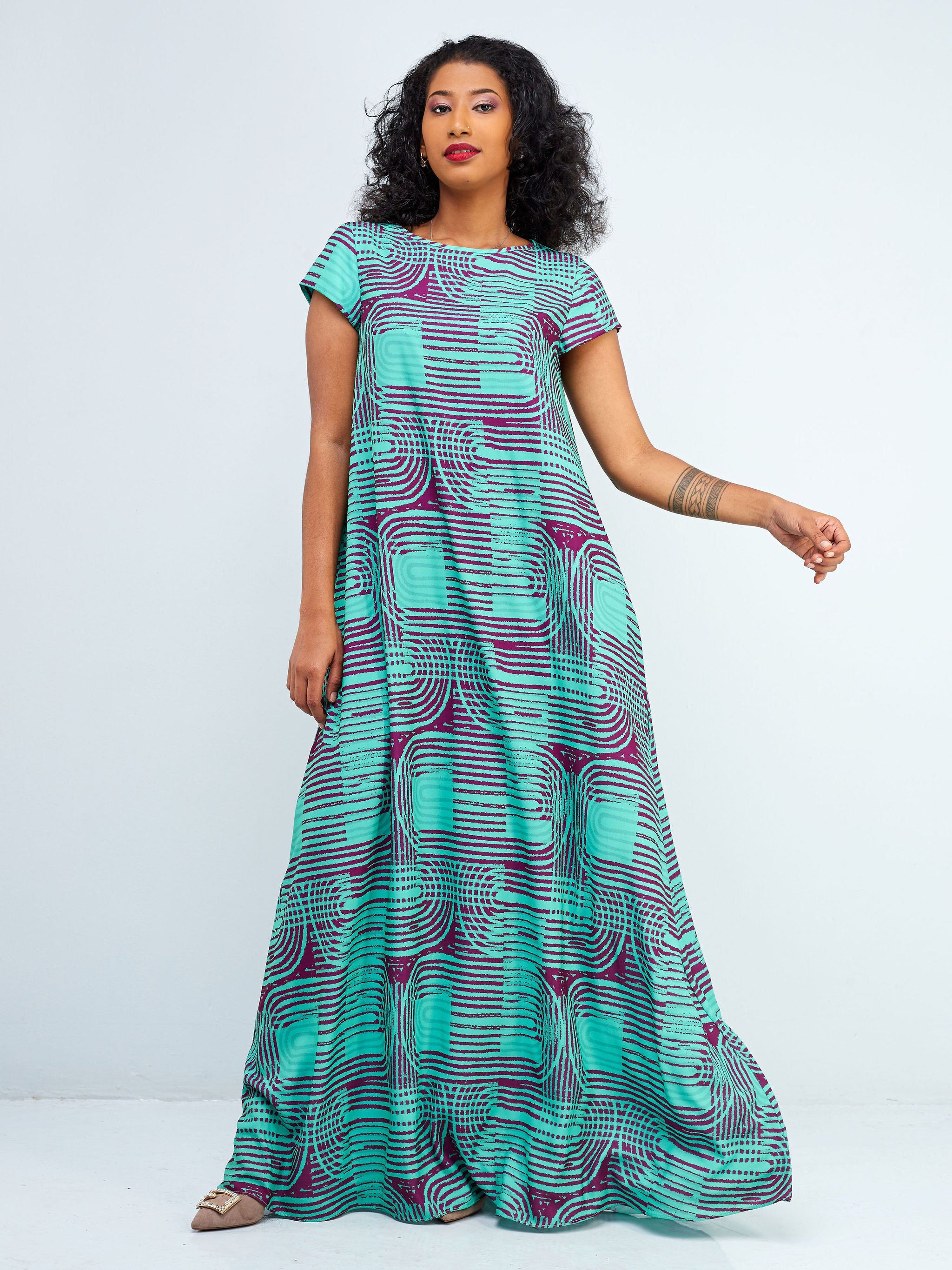 Vivo Basic Cap Sleeve Tent Maxi Dress - Green / Purple Abstract Print