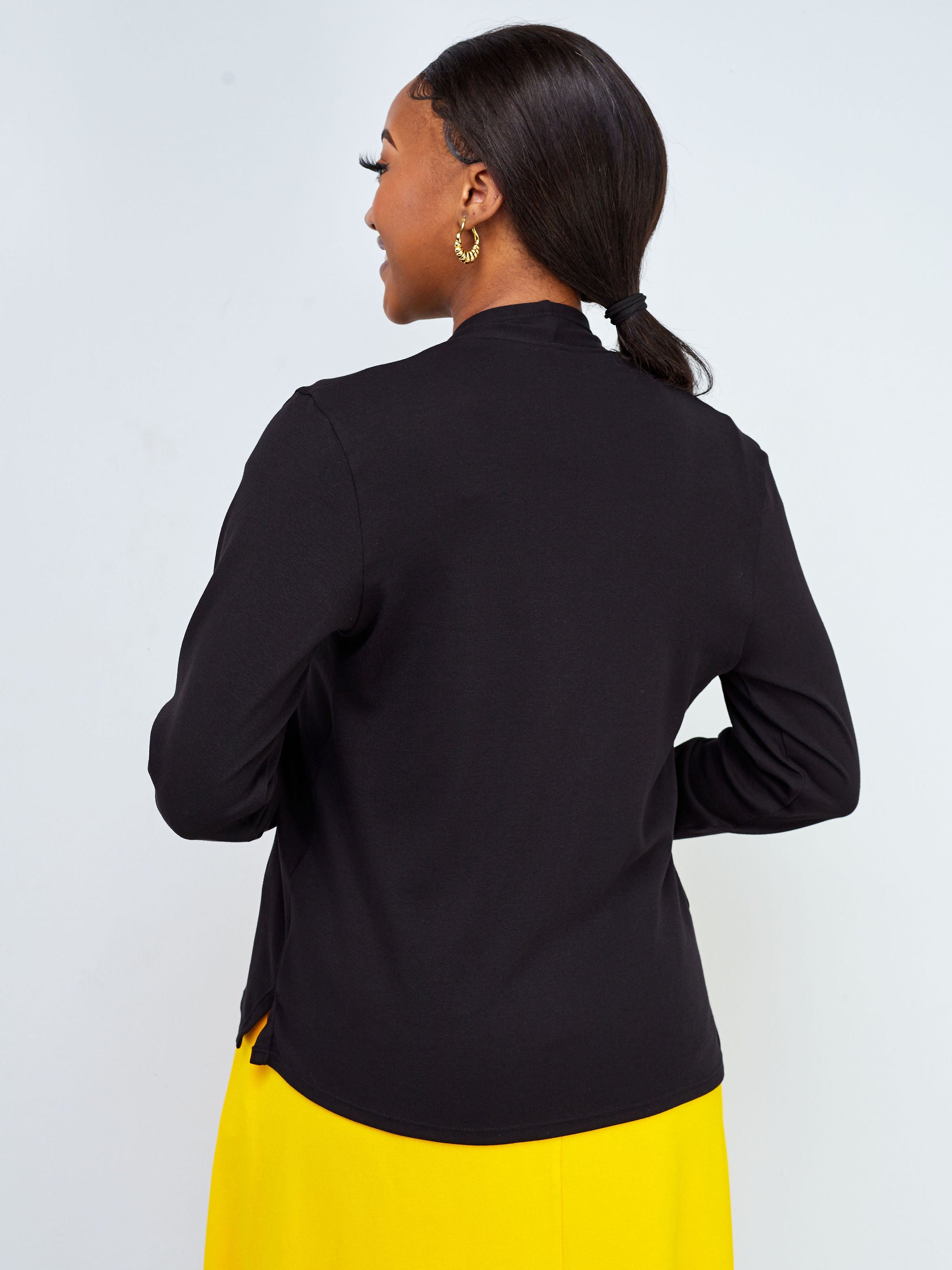 Vivo Basic Leila Short Waterfall - Black