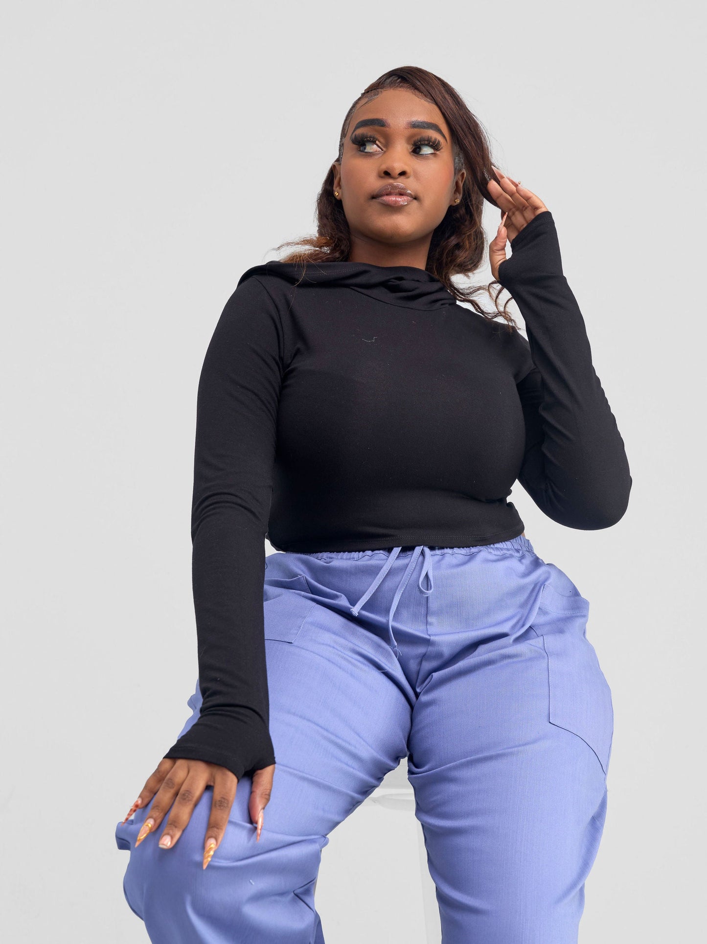 Zoya Banda Crop Hoodie - Black