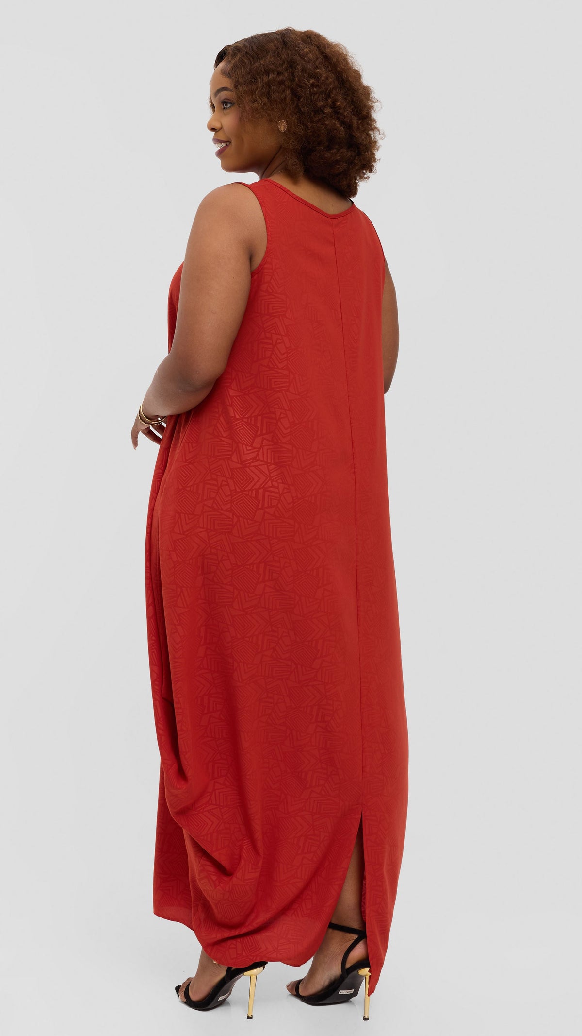 Vivo Seli Maxi Dress in Crepe - Rust Geometric