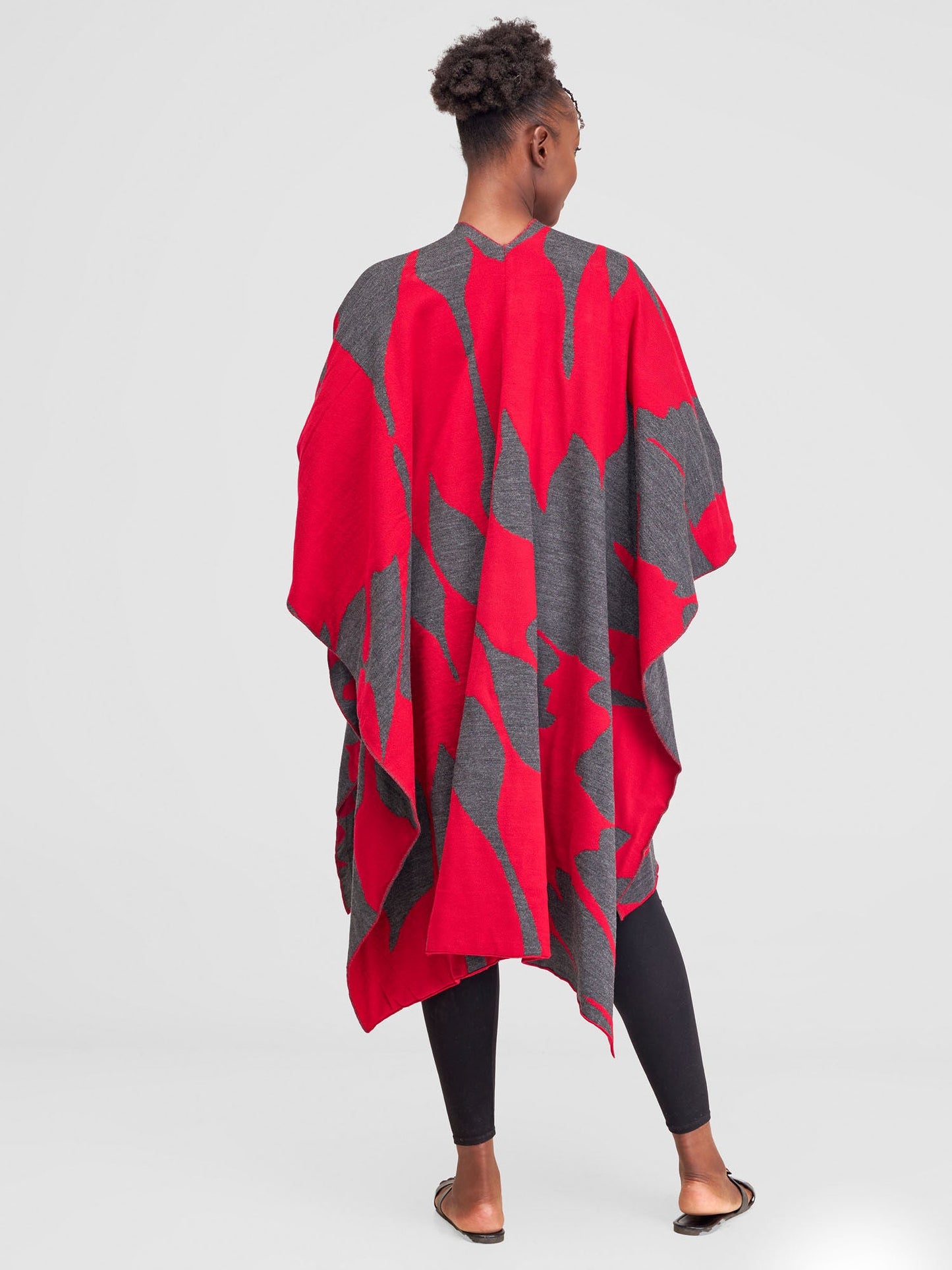 Vivo Reversible Printed Poncho - Dark Red / Grey Pepeo Print