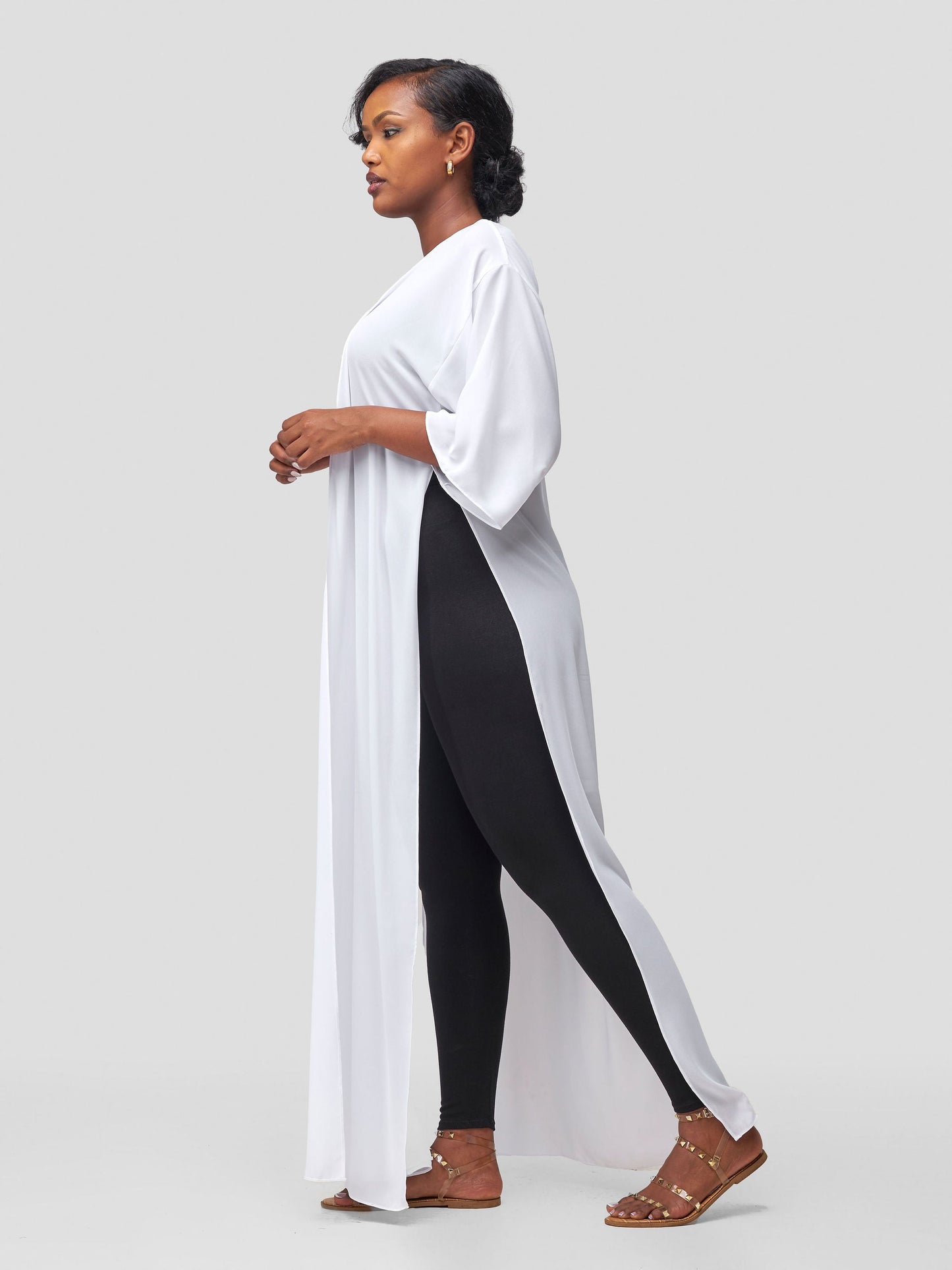 Vivo Basic Nandi High Slit Kimono - White