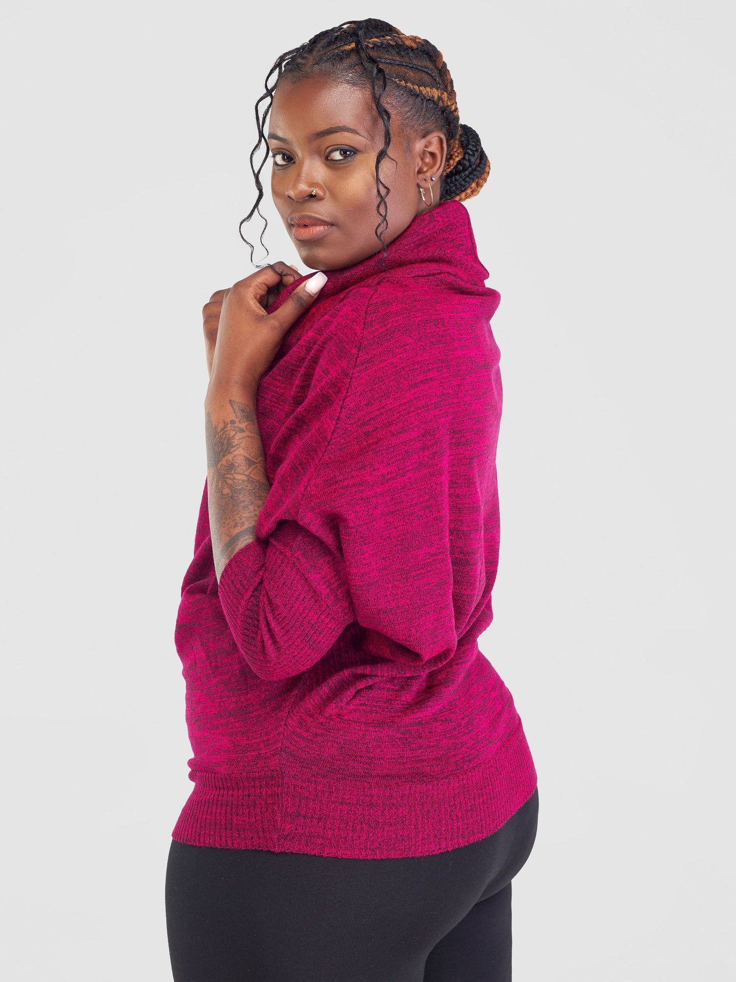 Vivo Basic Short Dolman Sweater - Fuschia / Black