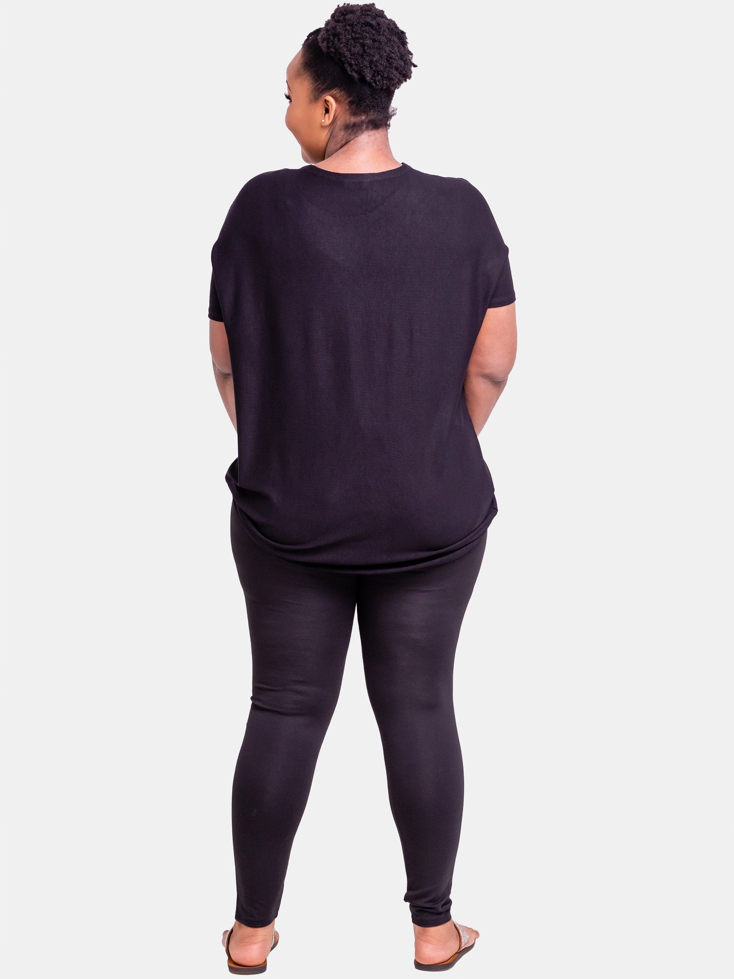 Zoya Capri Leggings - Black - Shop Zetu