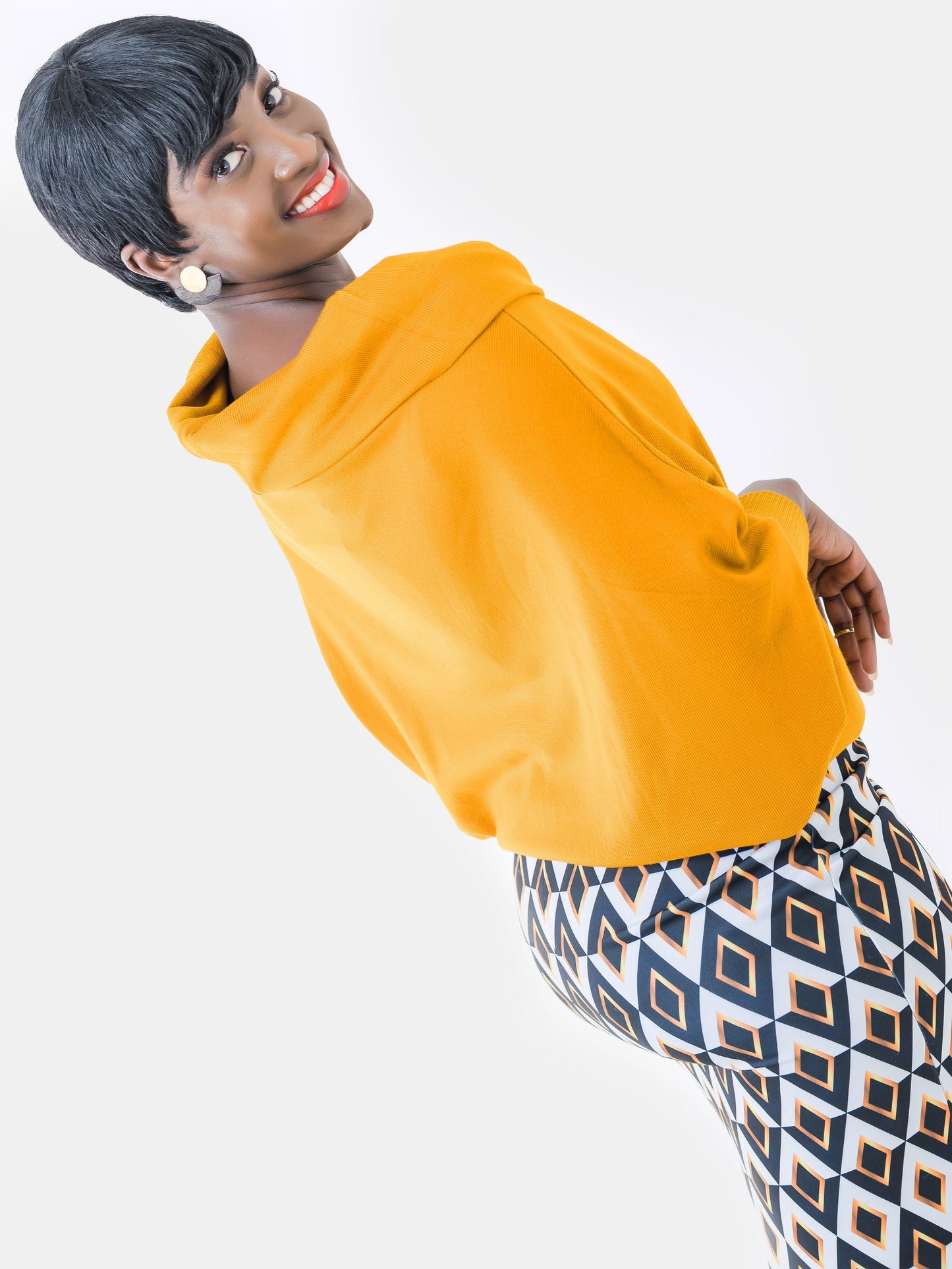 Vivo Basic Short Dolman Sweater - Mustard