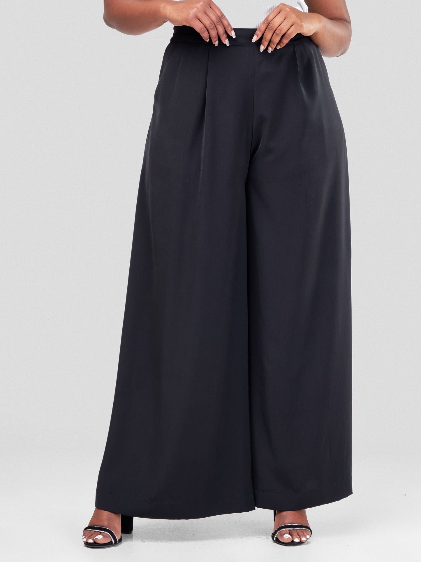 Vivo Naya Wide Leg Pants - Black