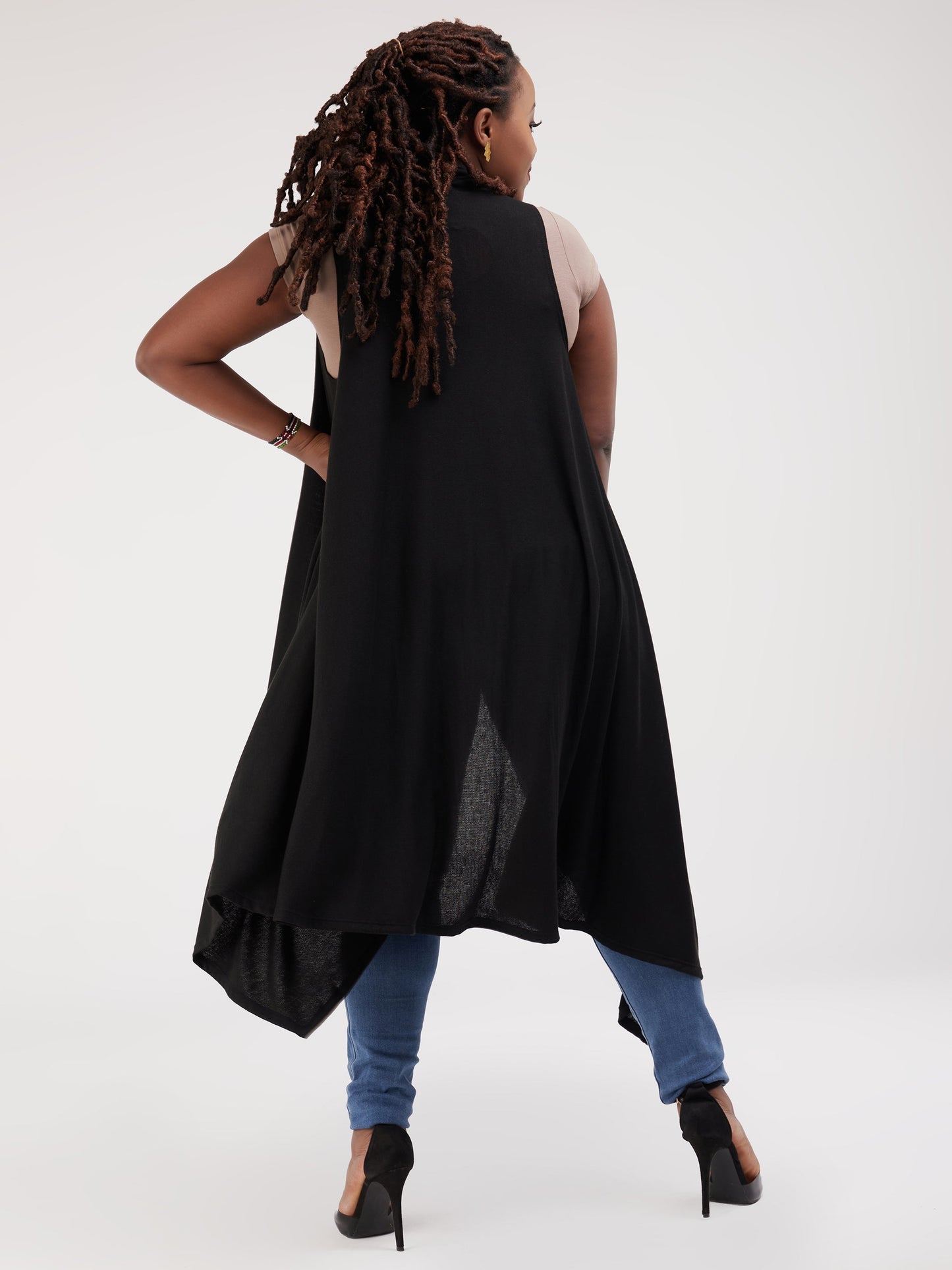 Vivo Basic Sleeveless Cascade Sweater - Black