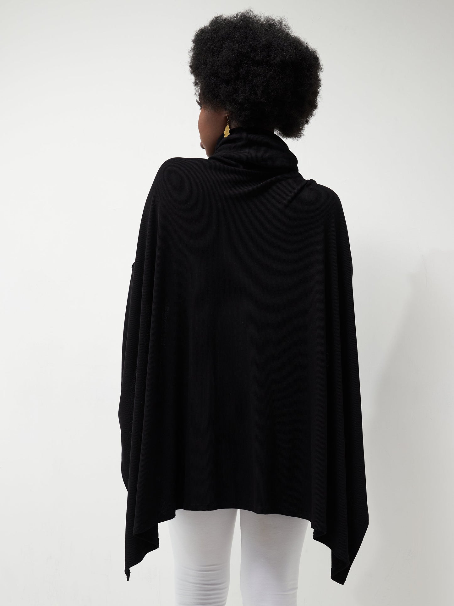 Vivo Basic Ribbed Poncho - Black