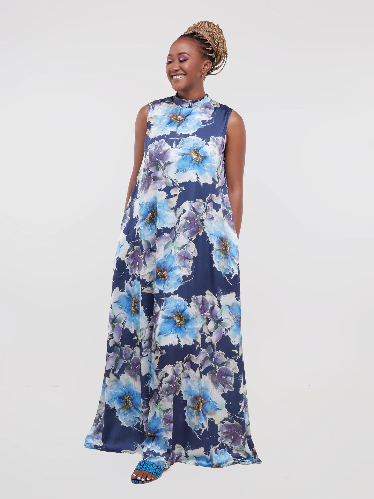 Vivo Thando Mock Neck Maxi Dress - Floral Blue