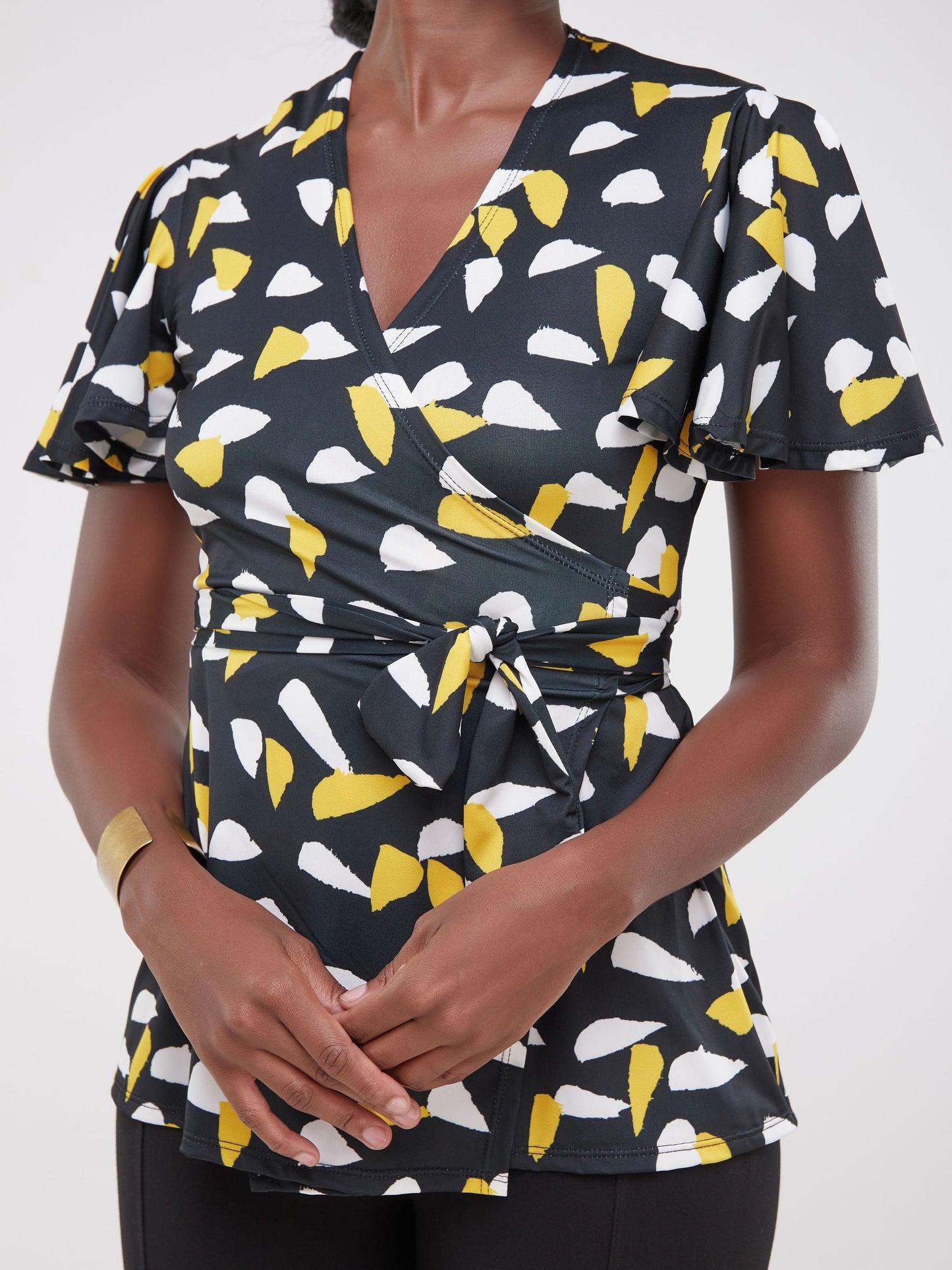 Vivo Ruwa Wrap Top - Black / Yellow Print