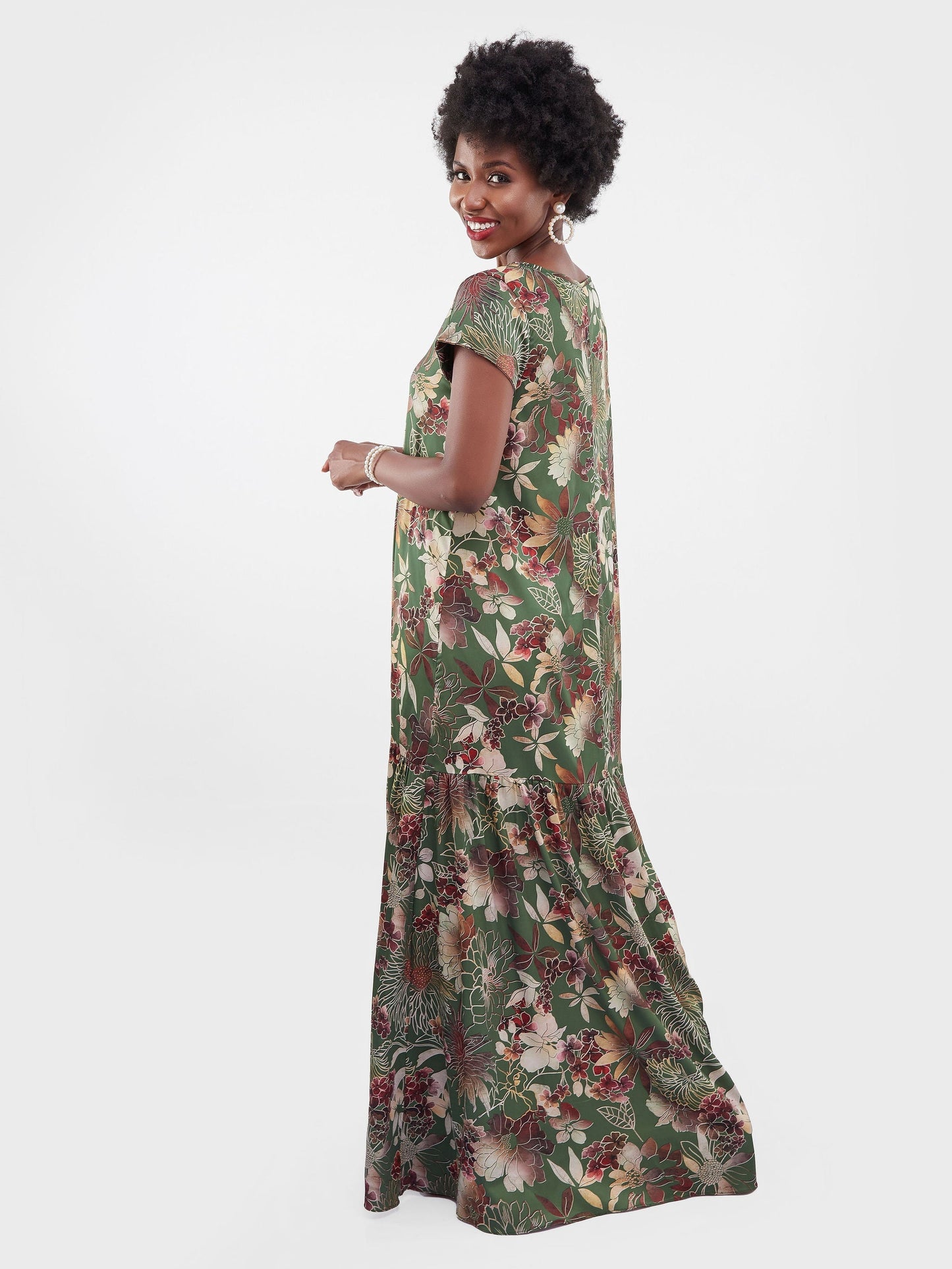 Vivo Jamila 1 Tier Maxi Dress - Green Floral Print