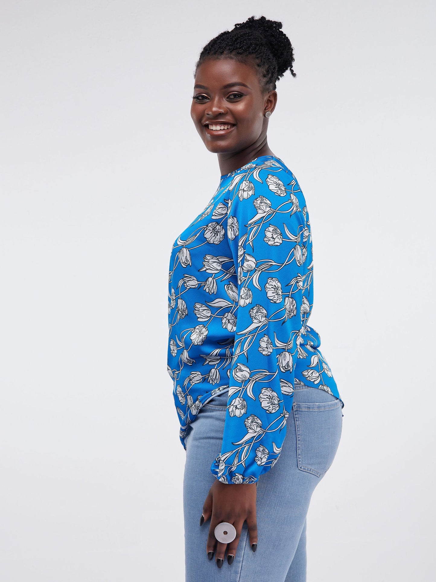 Vivo Lalea Tulip Bishop Sleeve Top - Royal Blue Print