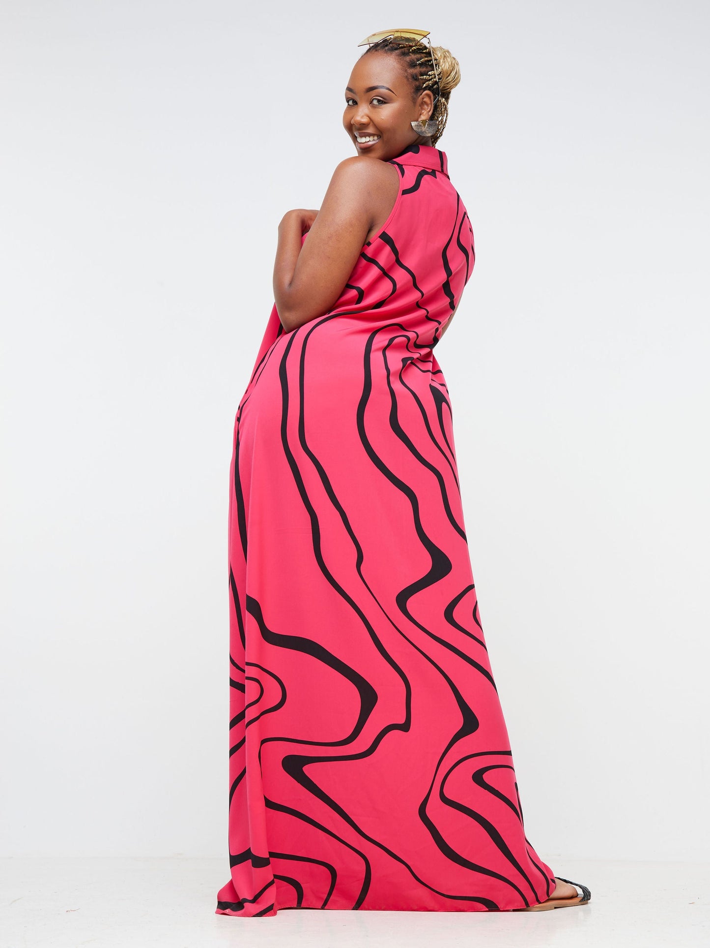 Vivo Nana Halter Neck Maxi Dress - Light Pink / Black Abstract Print