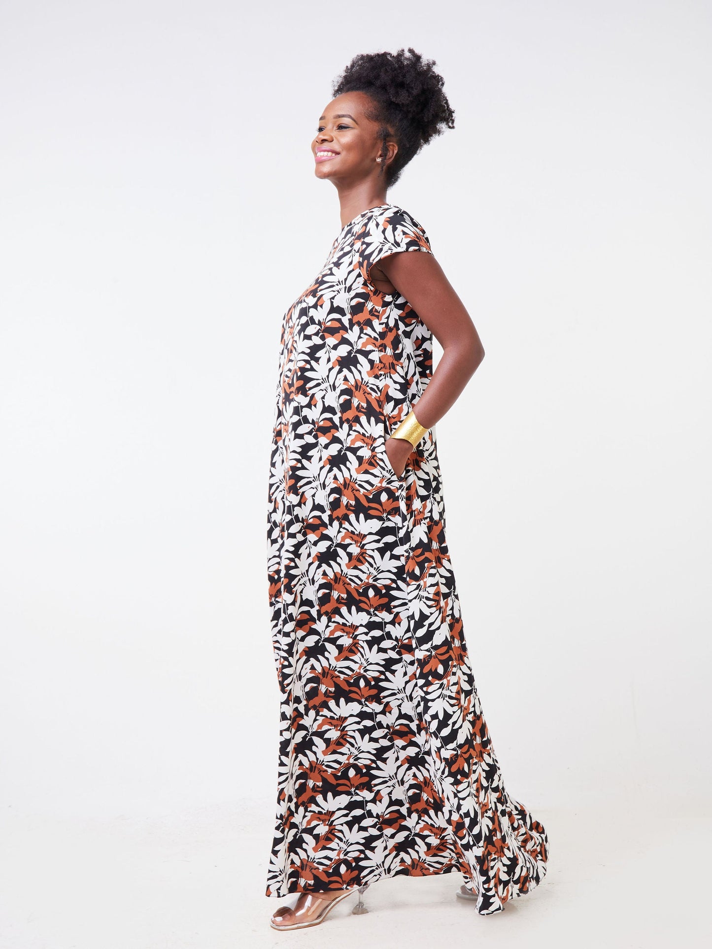 Vivo Basic Cap Sleeved Tent Maxi Dress - Chocolate / Black Abstract Print