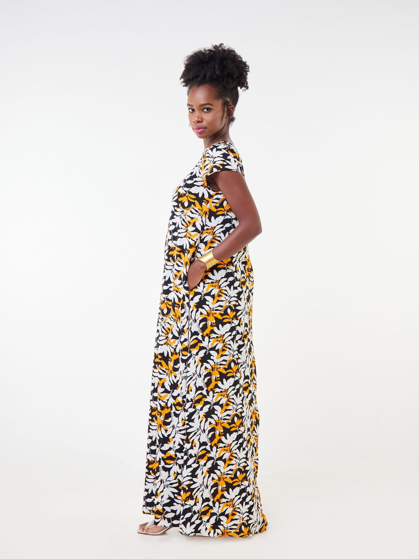 Vivo Basic Cap Sleeved Tent Maxi Dress - Mustard / Black Floral Print