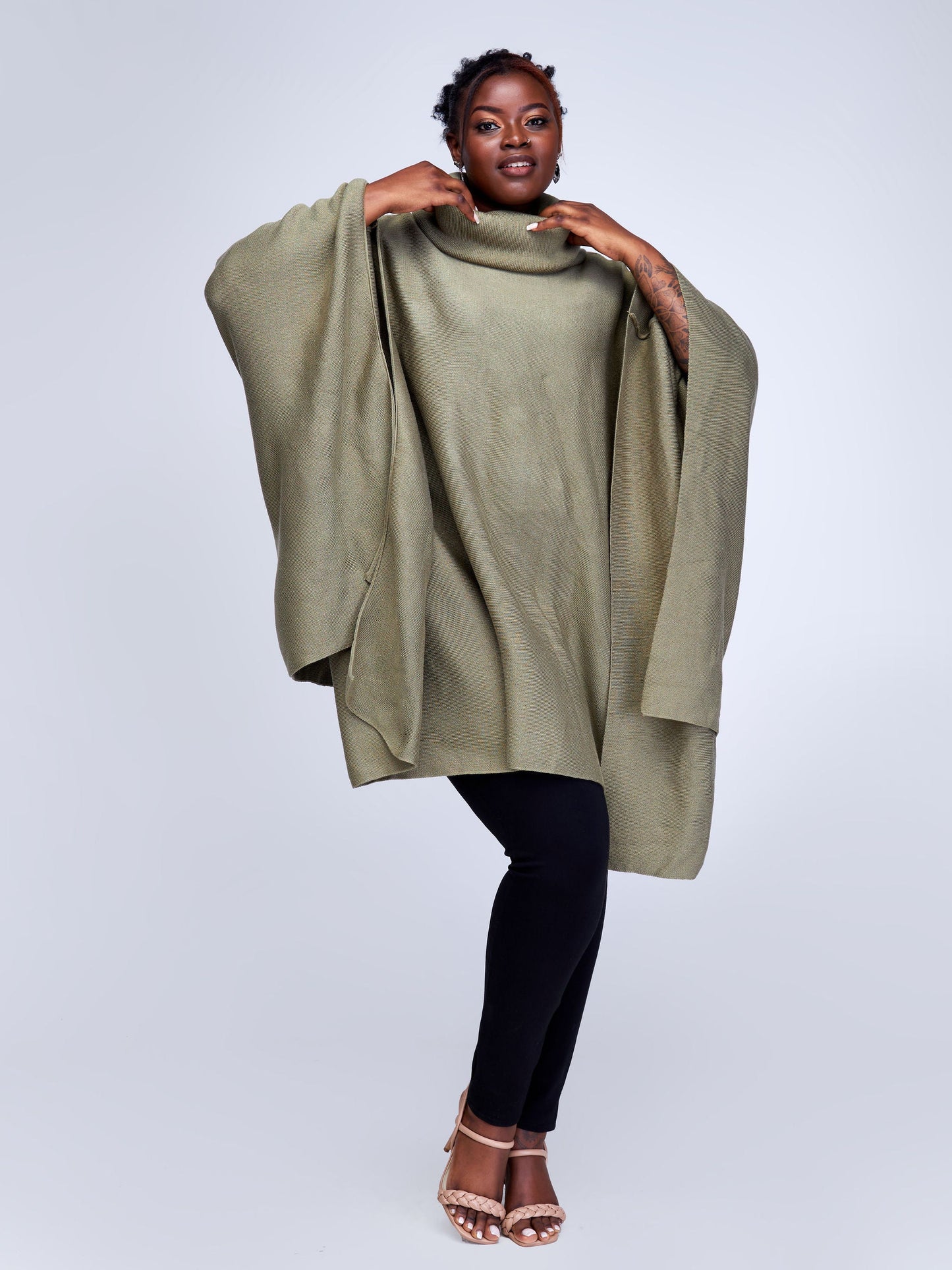 Vivo Turtleneck Knit Poncho - Hunters Green