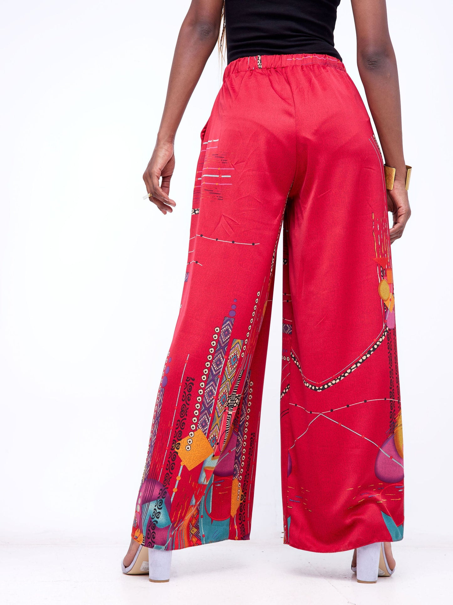 Zoya Brave Wide Leg Pants - Orange / Red Abstract Print
