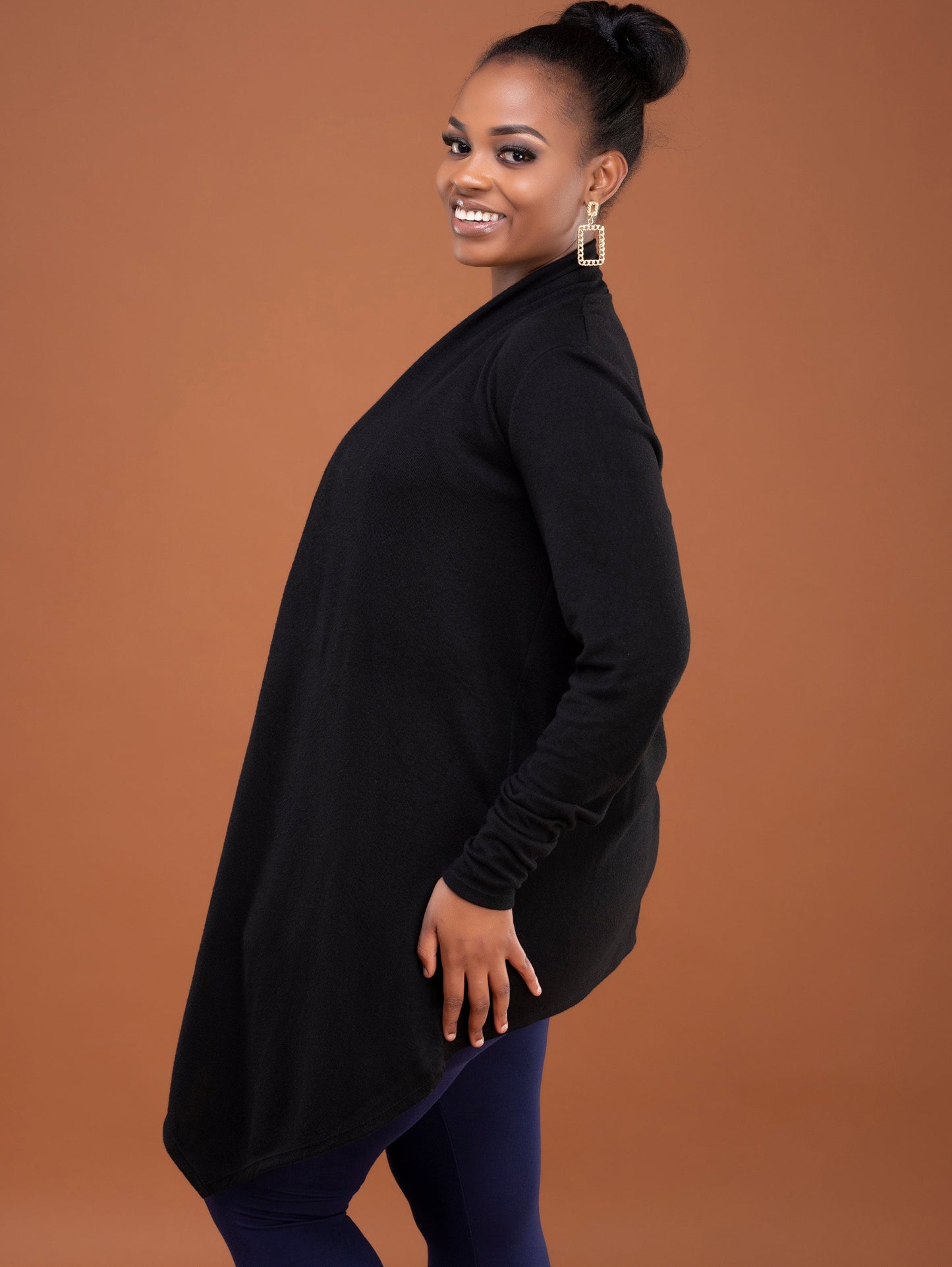 Vivo Basic Joy Sweater - Black