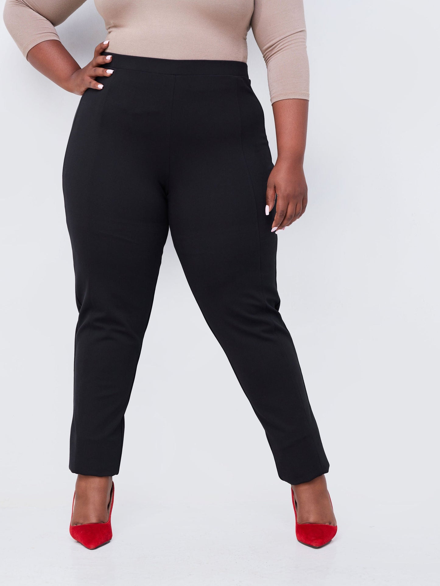 Vivo Upe Panelled Leisure Pants - Black