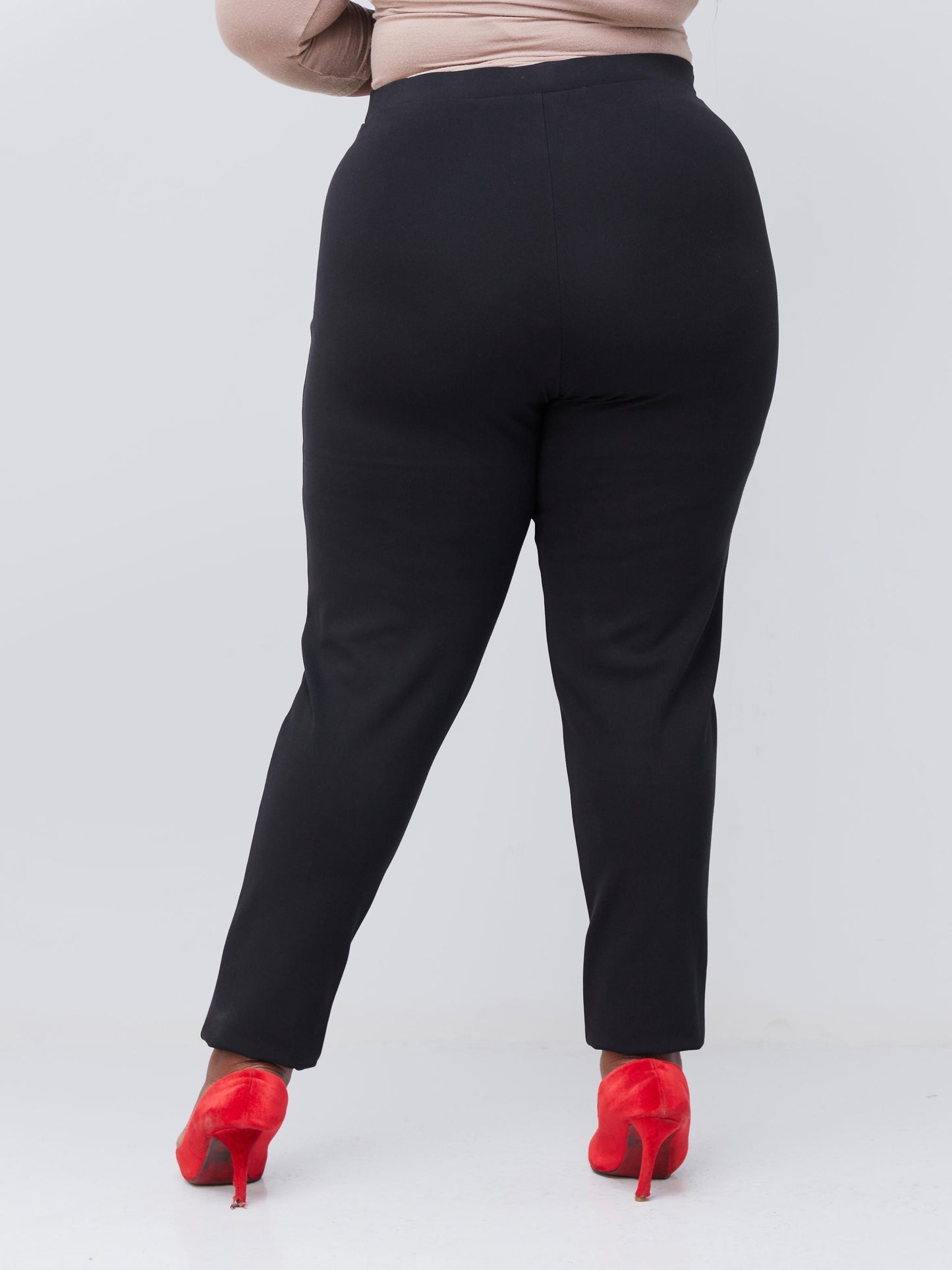 Vivo Upe Panelled Leisure Pants - Black