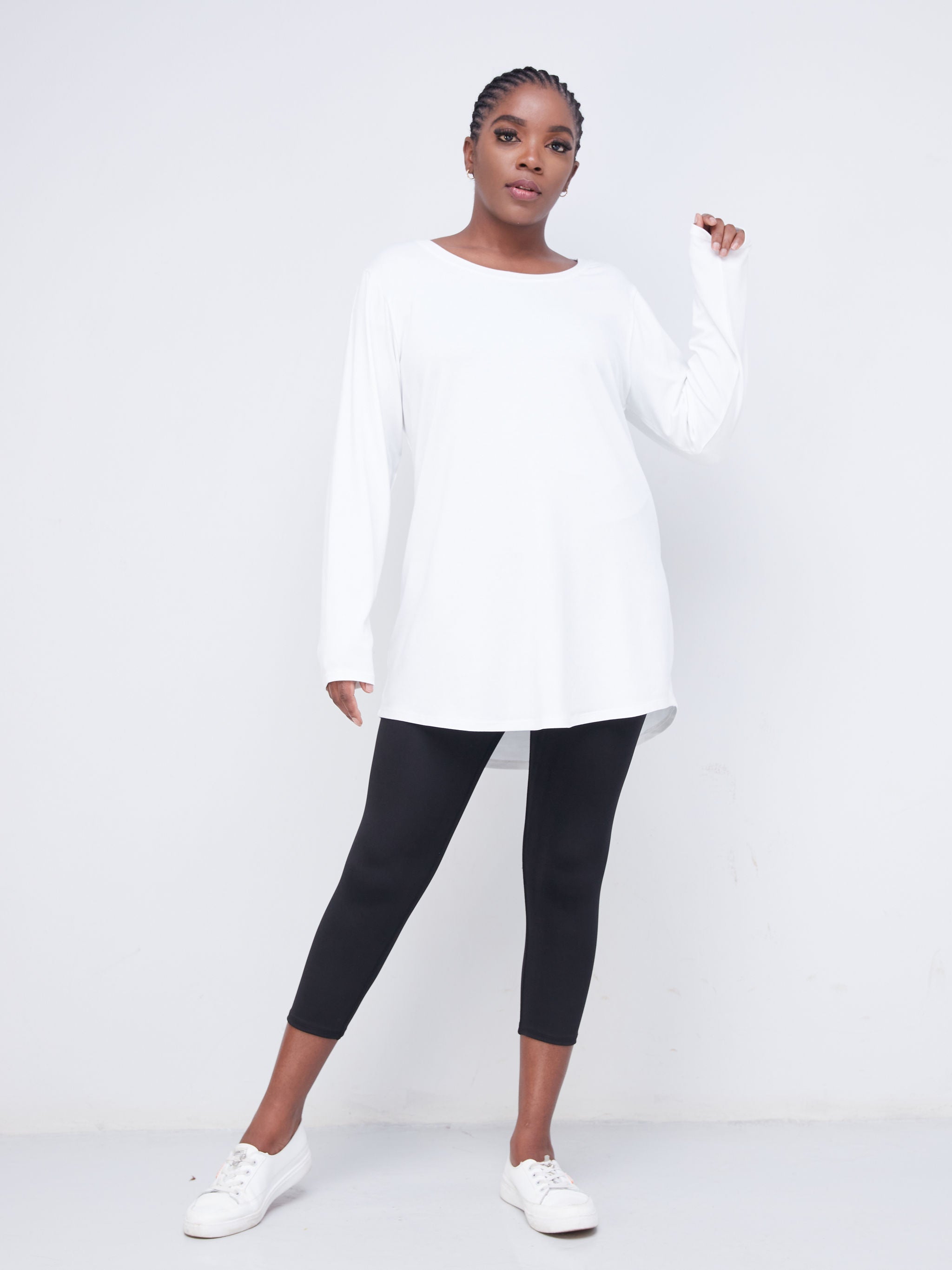 Vivo Fitness Long Sleeve Bound Neck Tunic Top - White