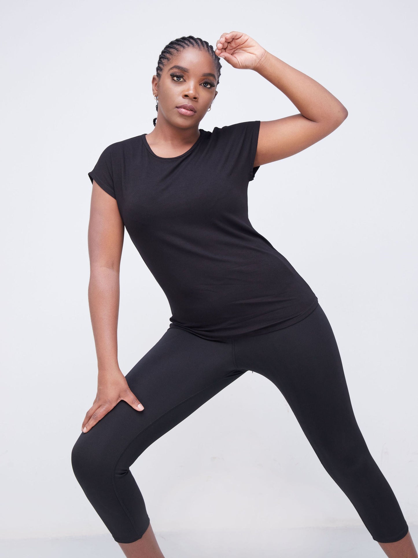 Vivo Fitness V- Neck T-Shirt - Black