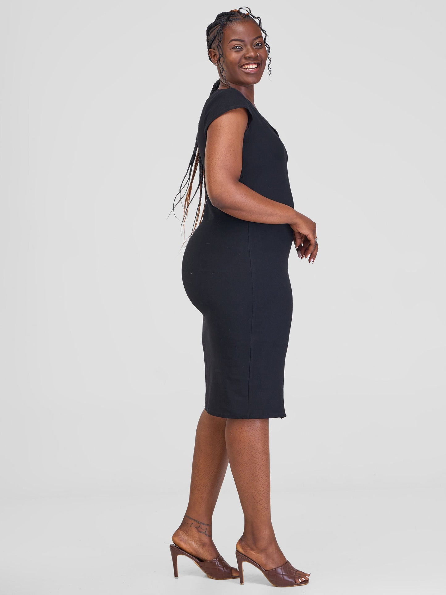 Vivo Arafa V-Neck Bodycon - Black