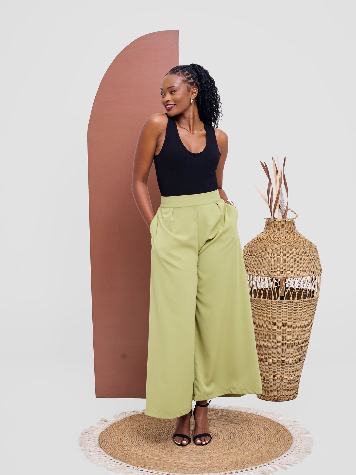Vivo Basic Crepe Pants - Lime Green