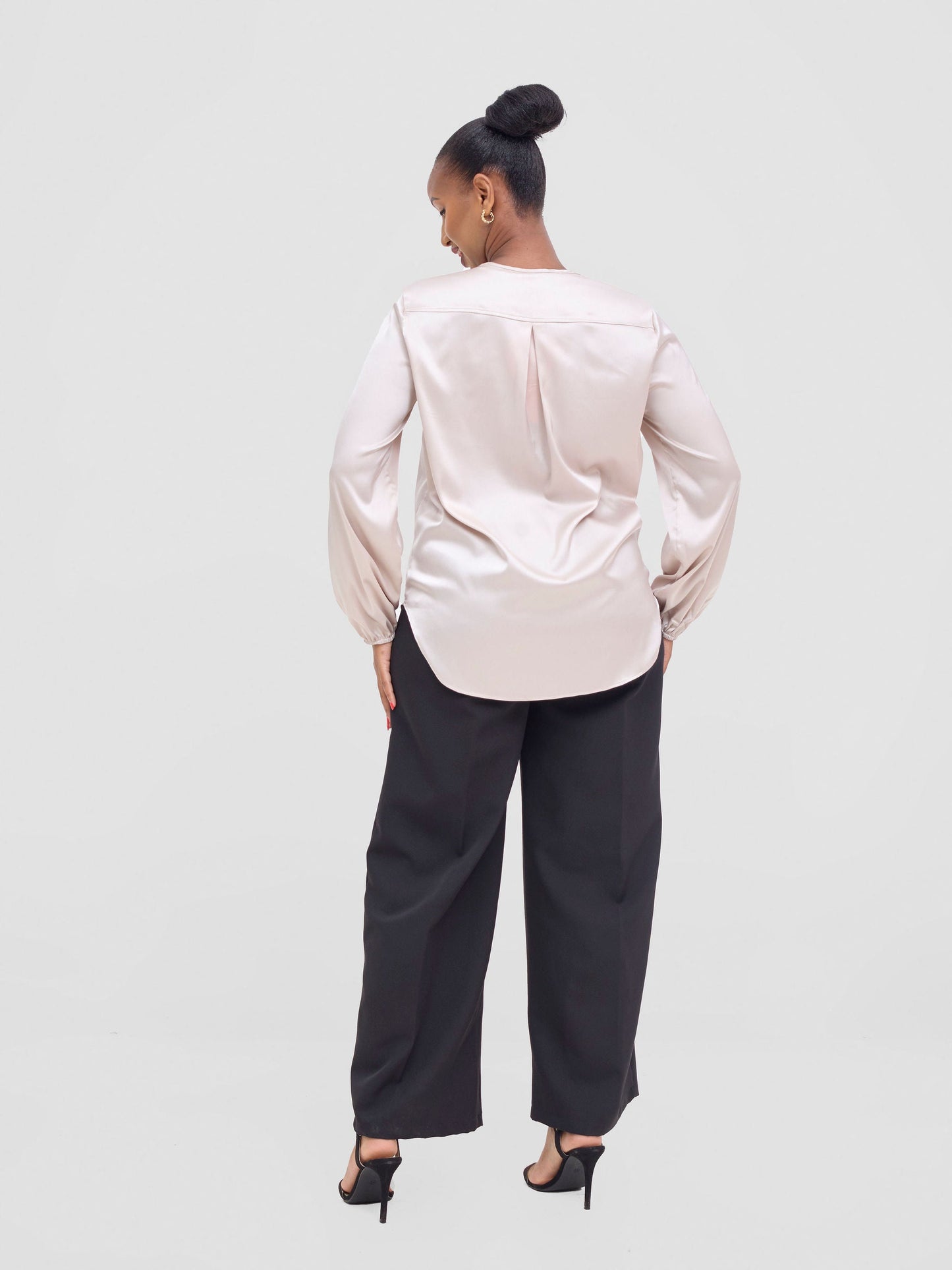 Vivo Dua Satin Bishop Sleeve Top - Mole Dusty