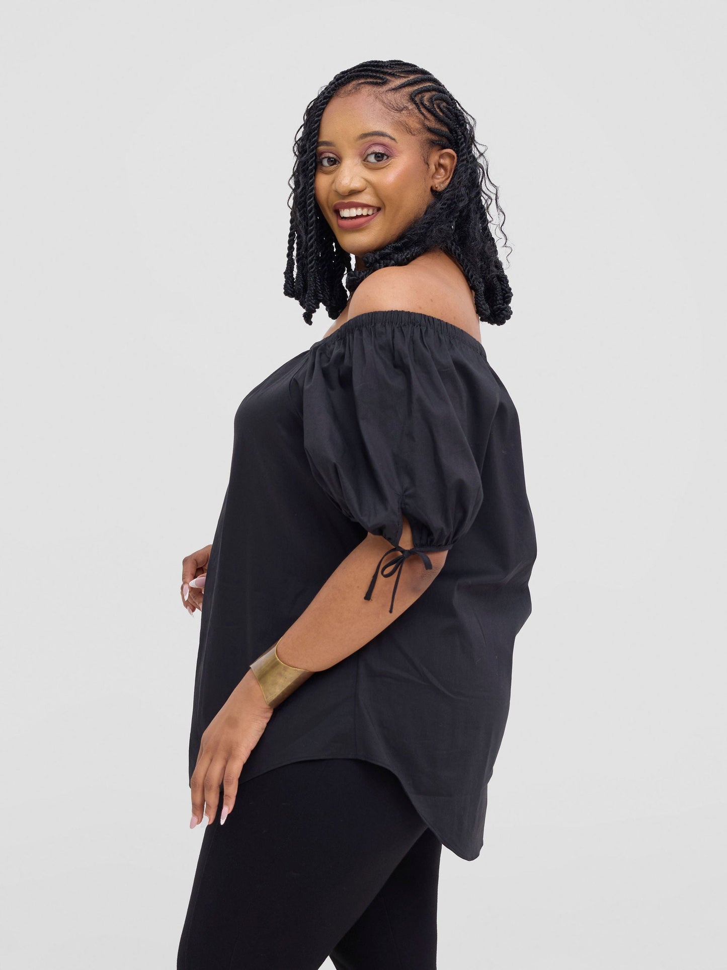 Safari Tawi Off-Shoulder Top - Black