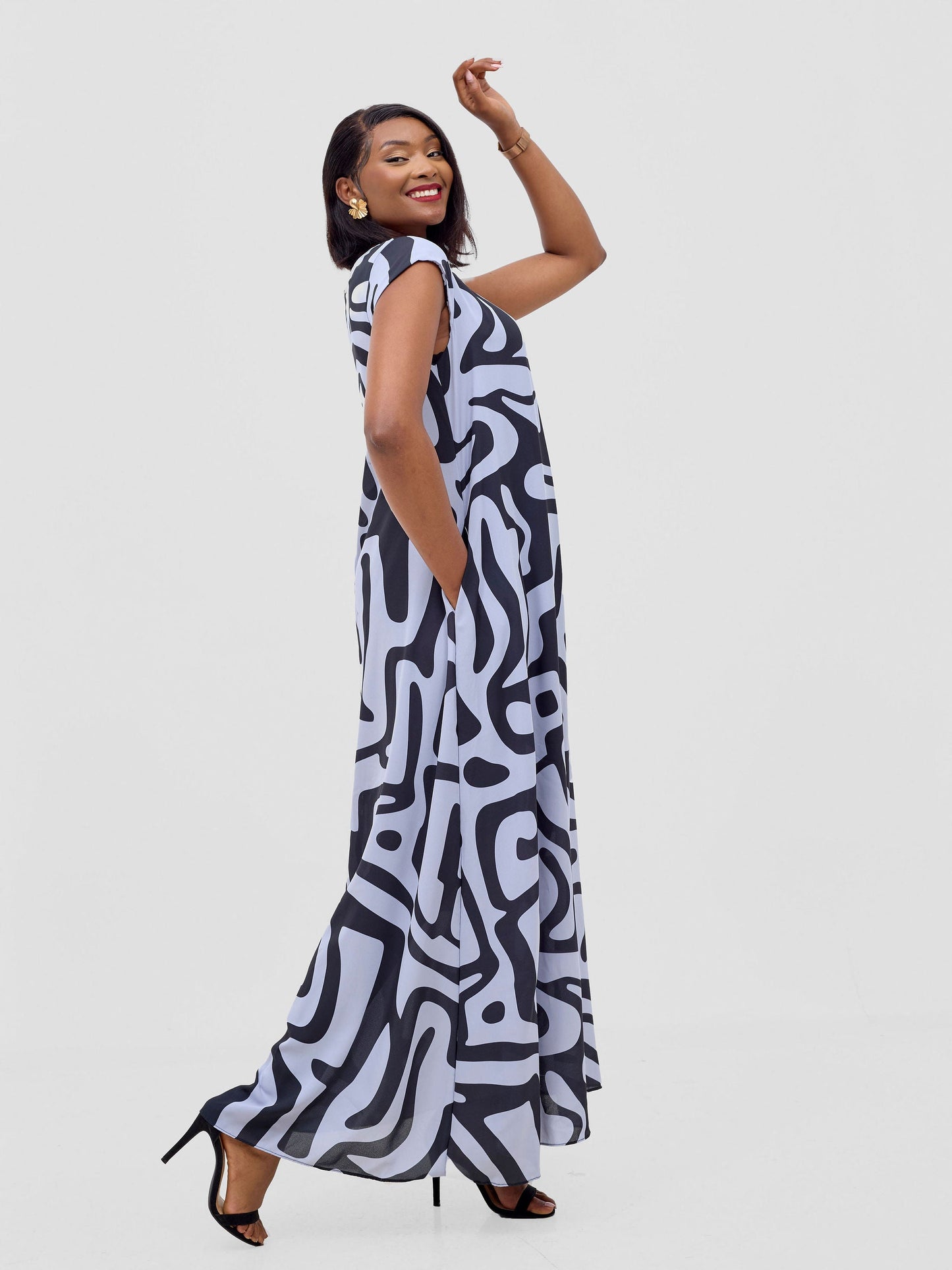 Vivo Basic Cap Sleeve Maxi Tent Dress - Grey / Black Tamra Print
