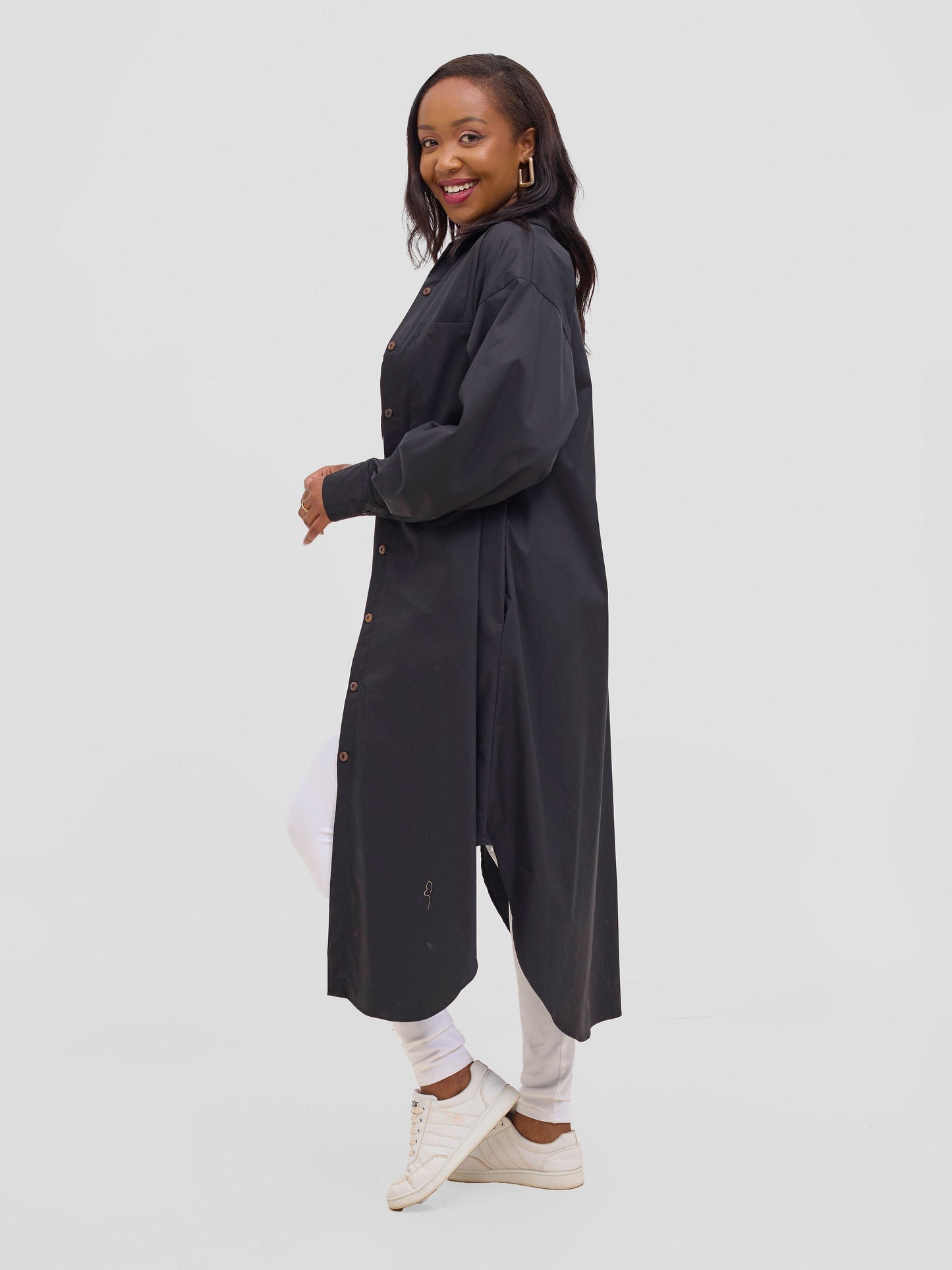 Safari Mansi Bishop Sleeve Shacket - Black