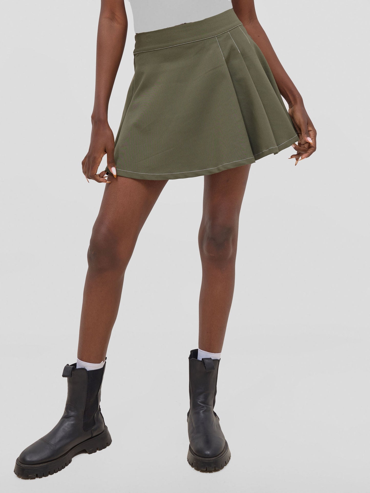 Zoya X Metamorphisized 143 Pleated Mini Skirt - Hunters